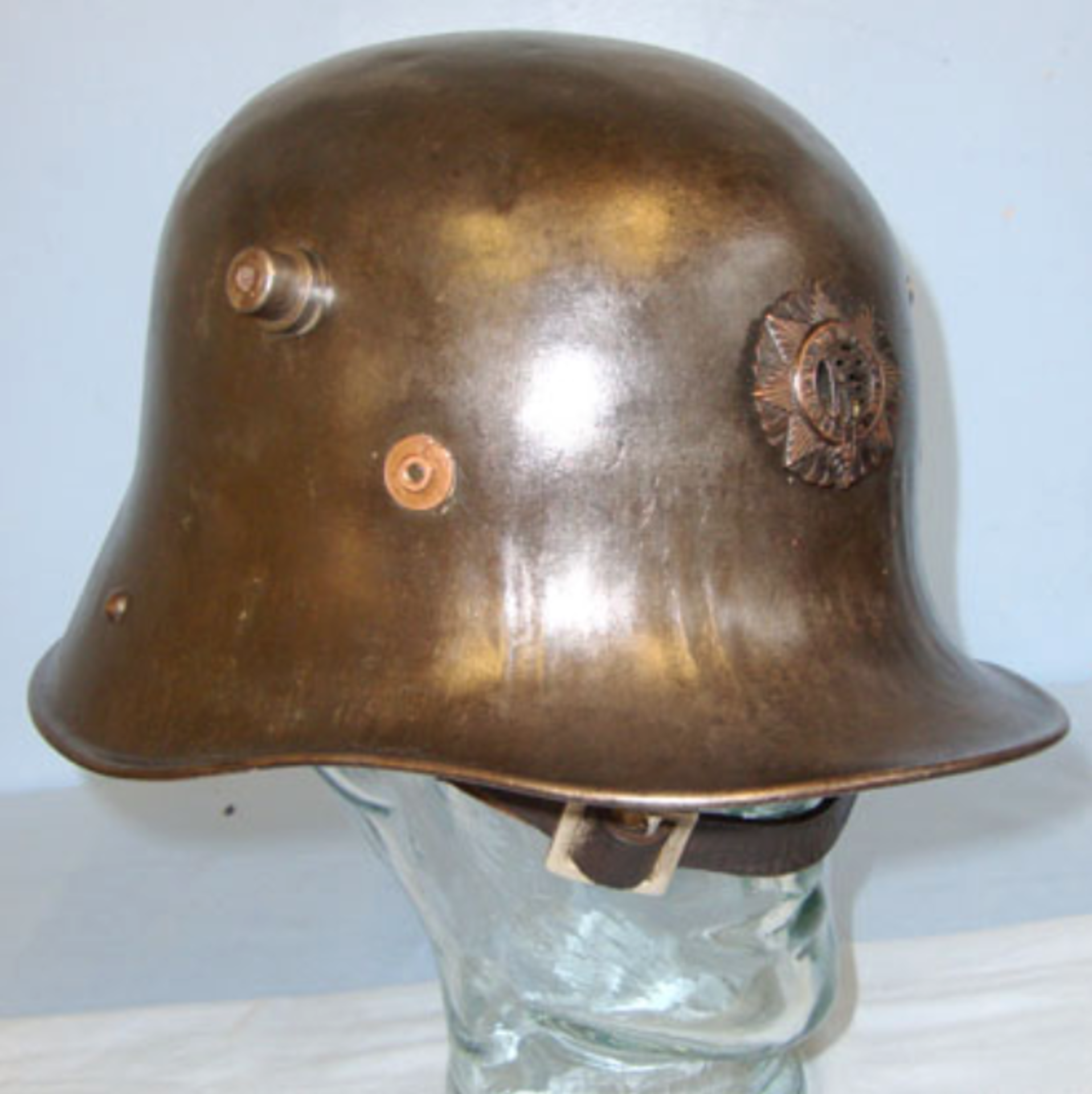 Irish Free State Model 1927 Vickers Steel Helmet With Chin Strap, Liner & Irish Free State Badge.