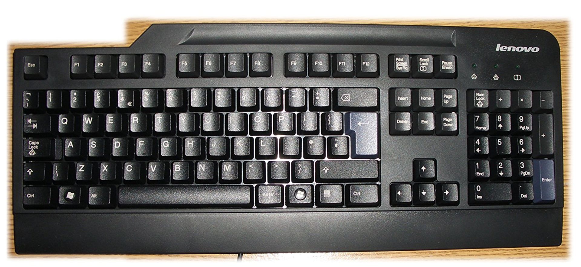 Lot of 40 Units-IBM Lenovo 41A5075 89P8300UK Business Black English PS2 Preferred Pro Keyboard in