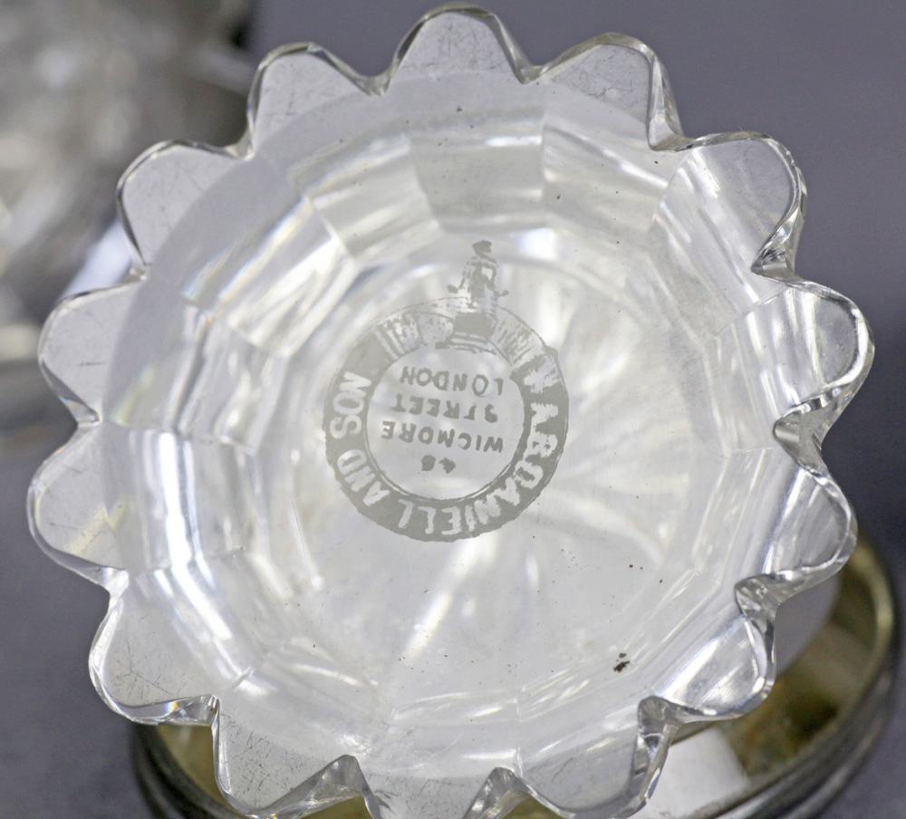 Pair Crested Glass Menu Holders And Place Markers C.1900 - Image 6 of 9