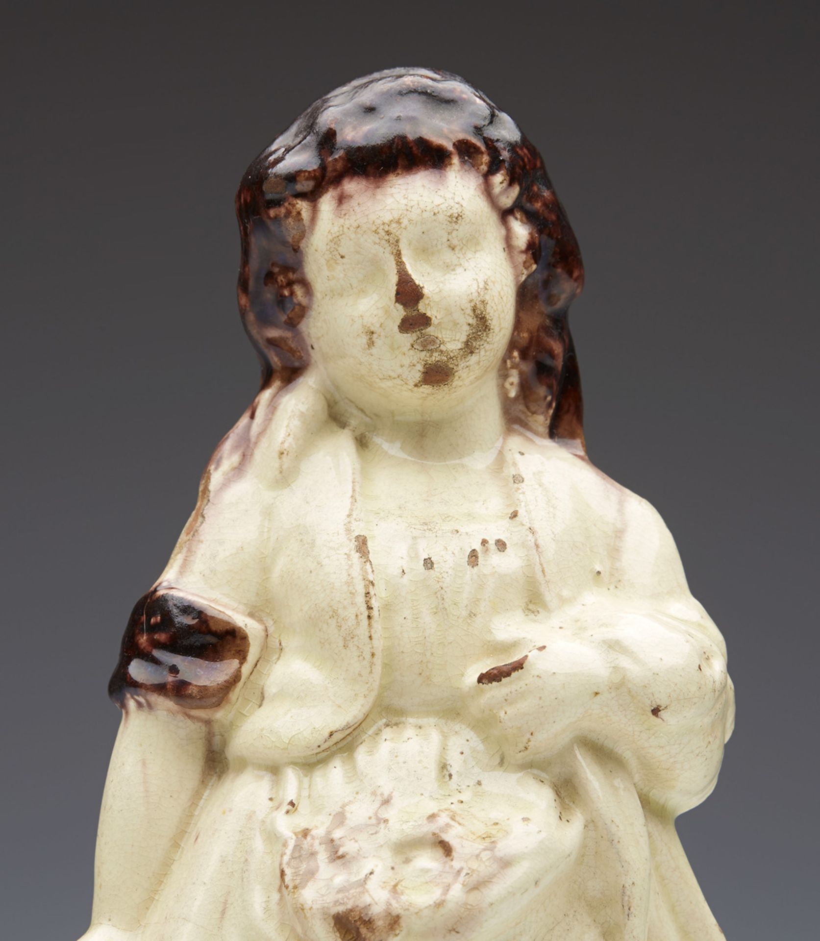 Antique Whieldon Glazed Girl Figure 18/19Th C. - Bild 2 aus 7