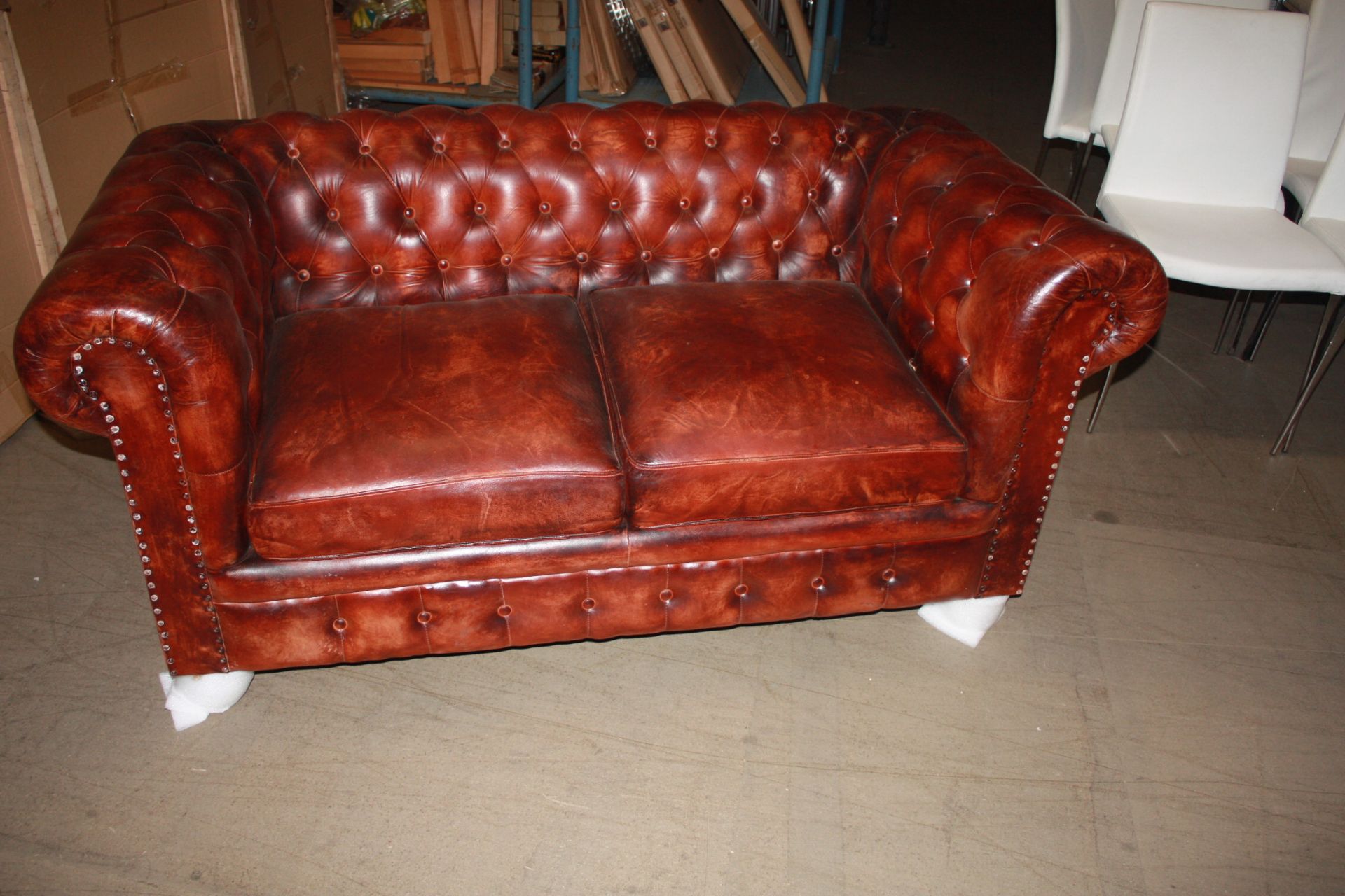 Shoreditch Leather Chesterfield 2-Seater Sofa Handmade - Image 2 of 4