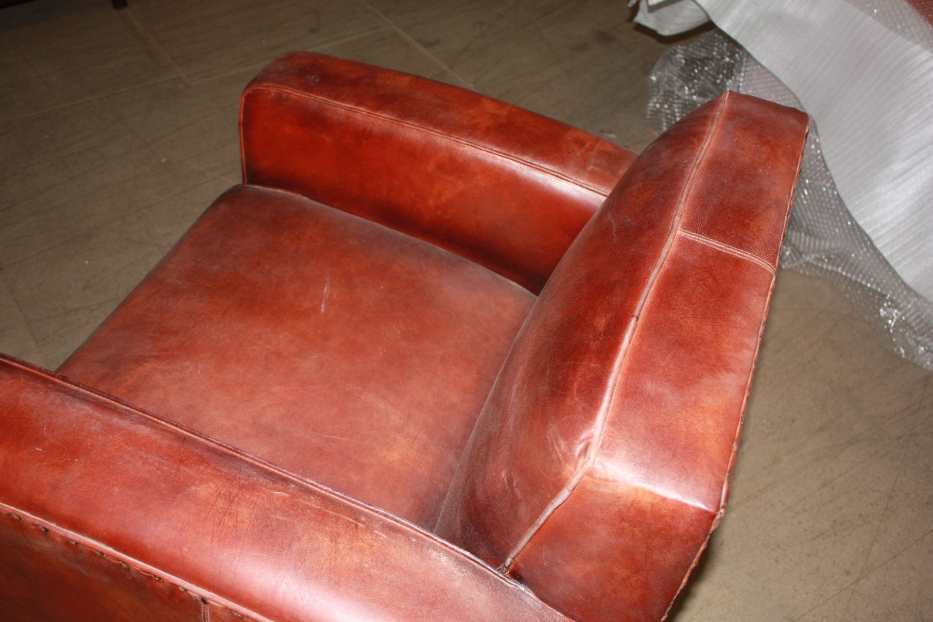 Jazz Leather Club Armchair - Image 3 of 4