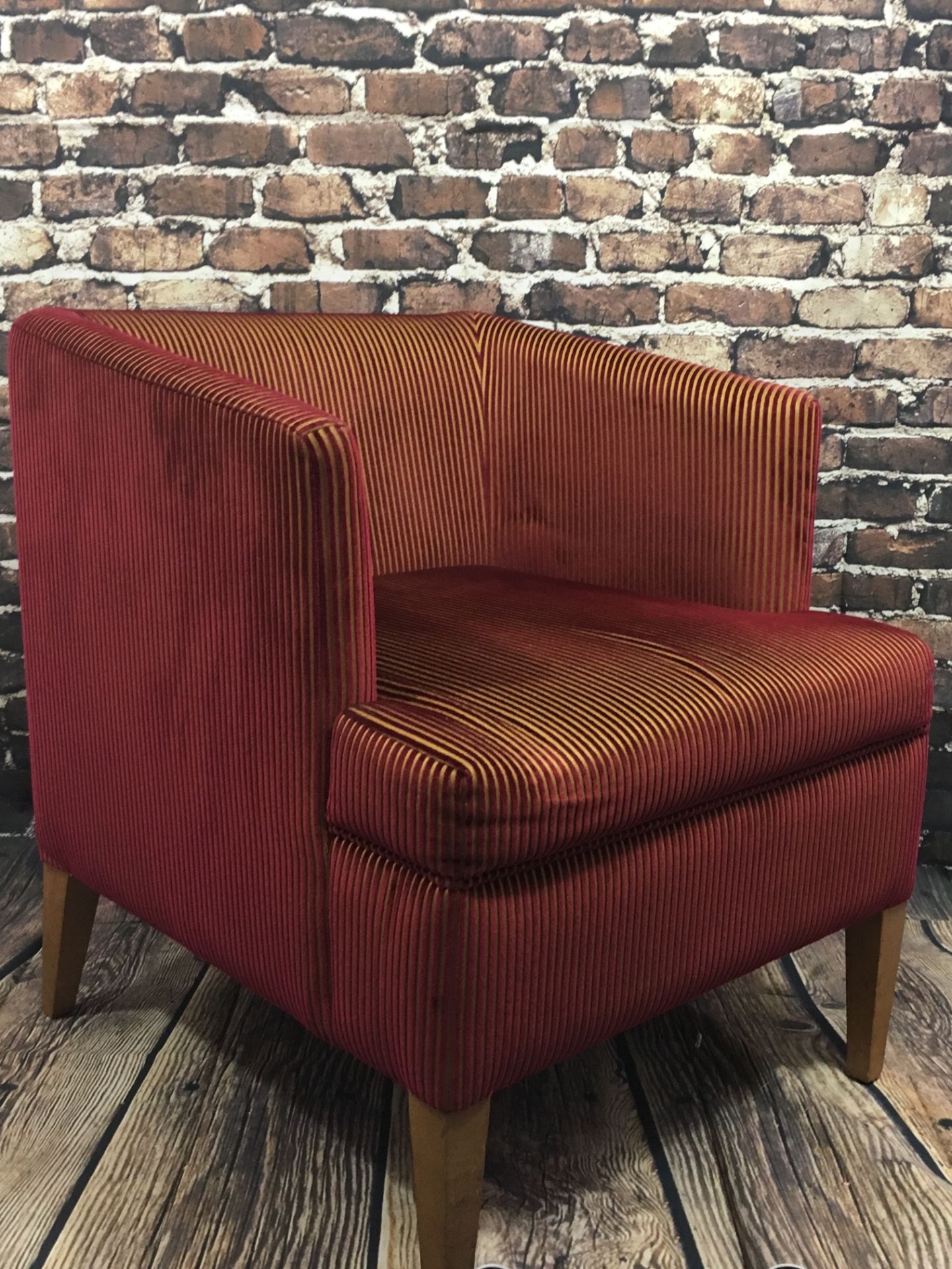 Westminster club chair brown legs - good condition