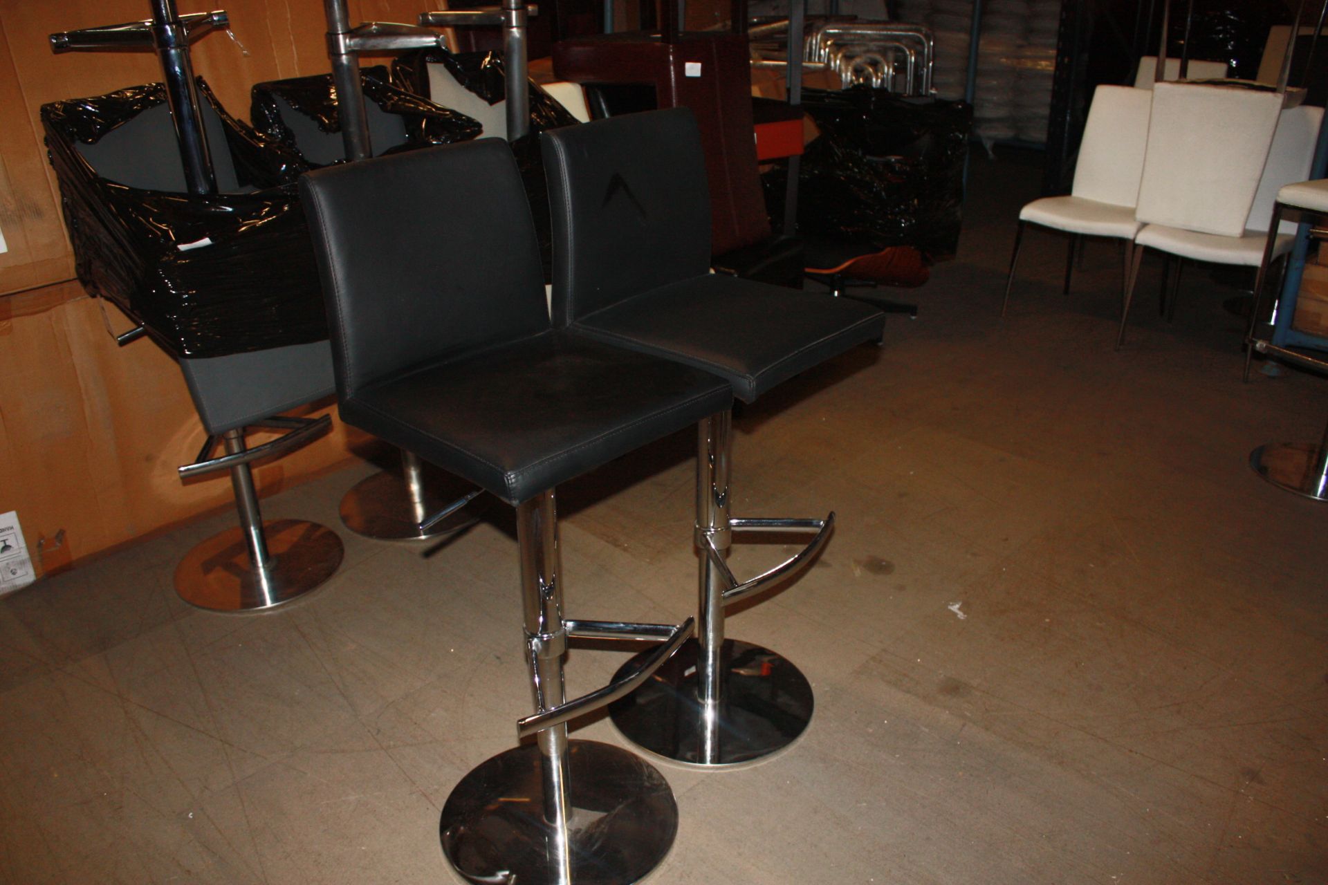 Elise Gas Lift Bar Stool - Image 2 of 2