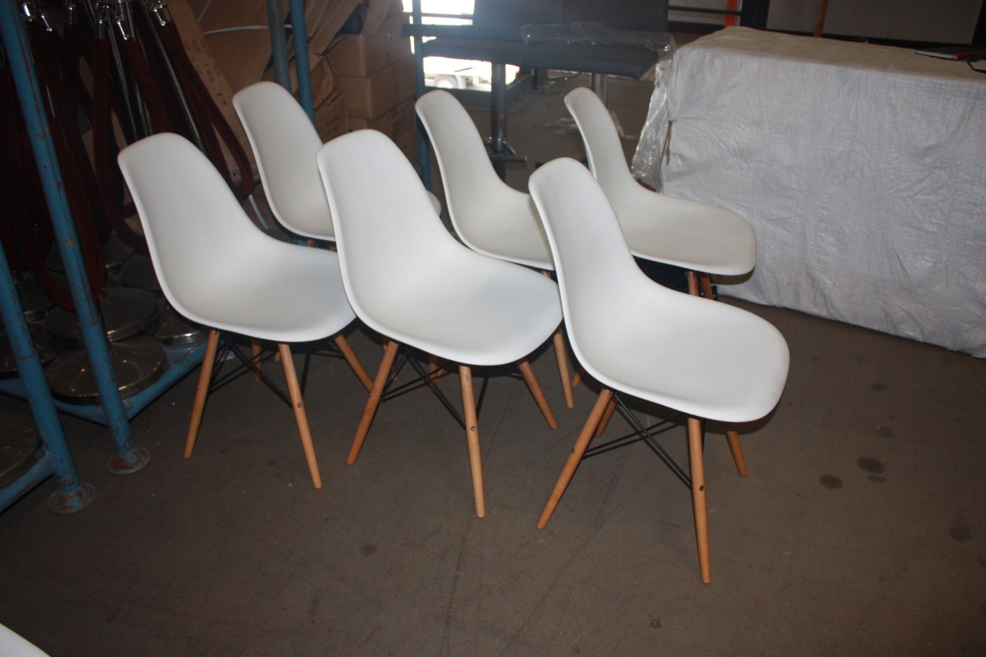 Set of 6 sanza dining chairs Ex-display - Image 2 of 2