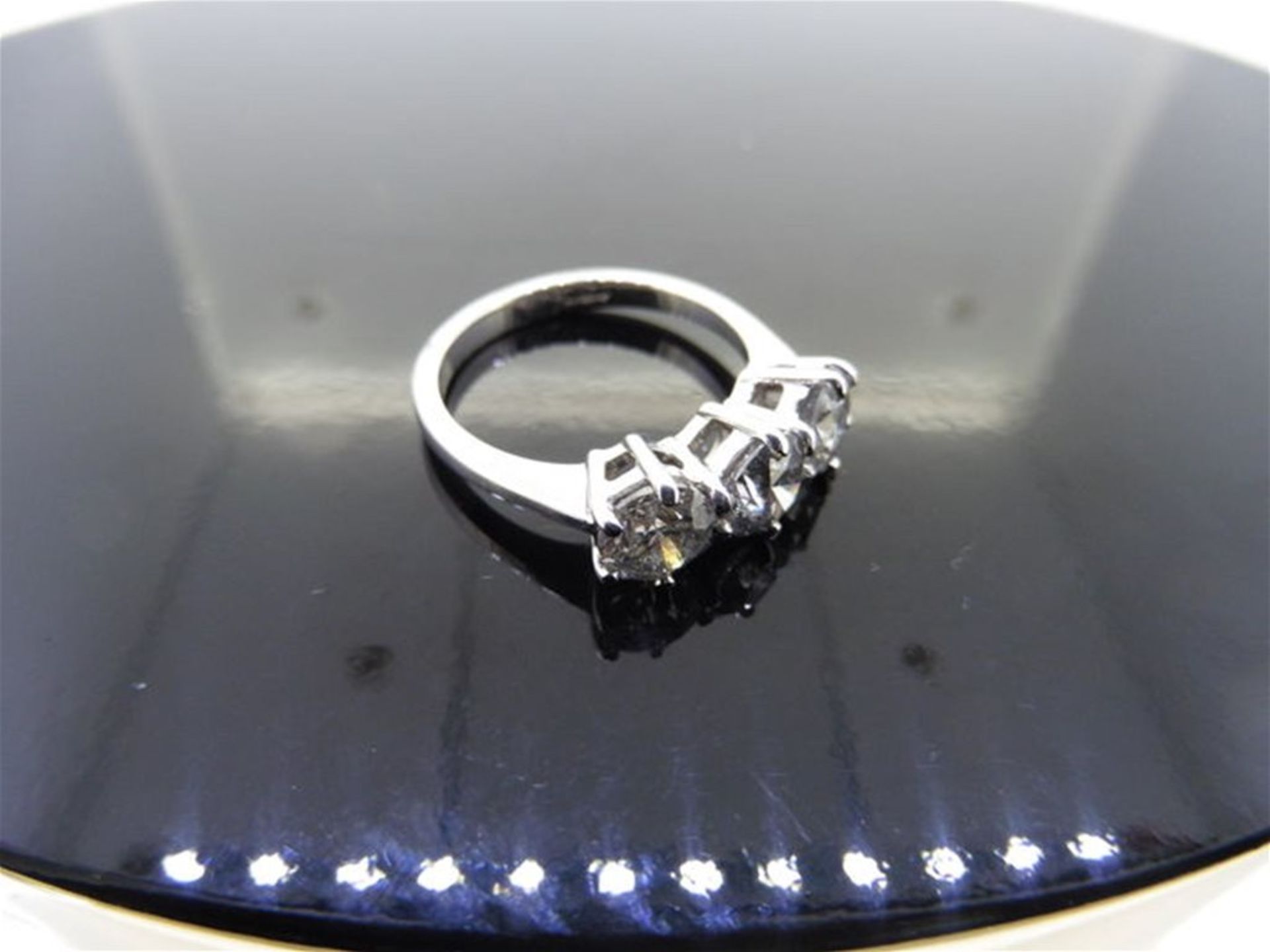 3.02ct diamond trilogy ring. 3 brilliant cut diamonds ( enhanced stones ) I/J colour, P1 clarity - Image 2 of 2