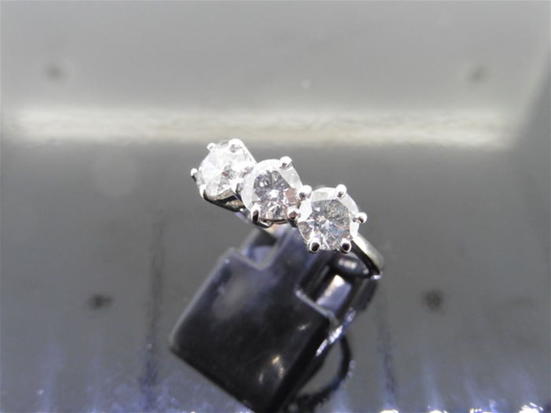 3.02ct diamond trilogy ring. 3 brilliant cut diamonds ( enhanced stones ) I/J colour, P1 clarity. Se - Image 2 of 3