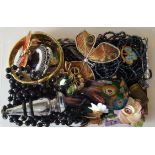 Vintage Retro Parcel of Costume Jewellery NO RESERVE