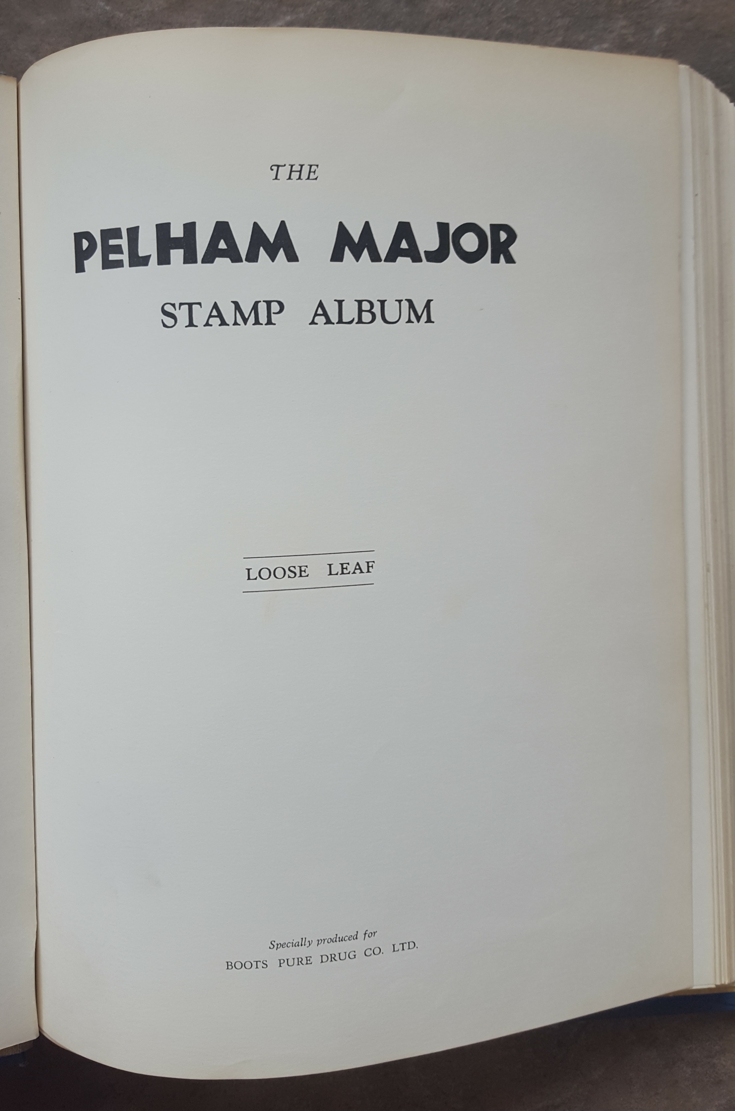 Vintage Retro Pelham Loose Leaf Stamp Album Many Worls Stamps