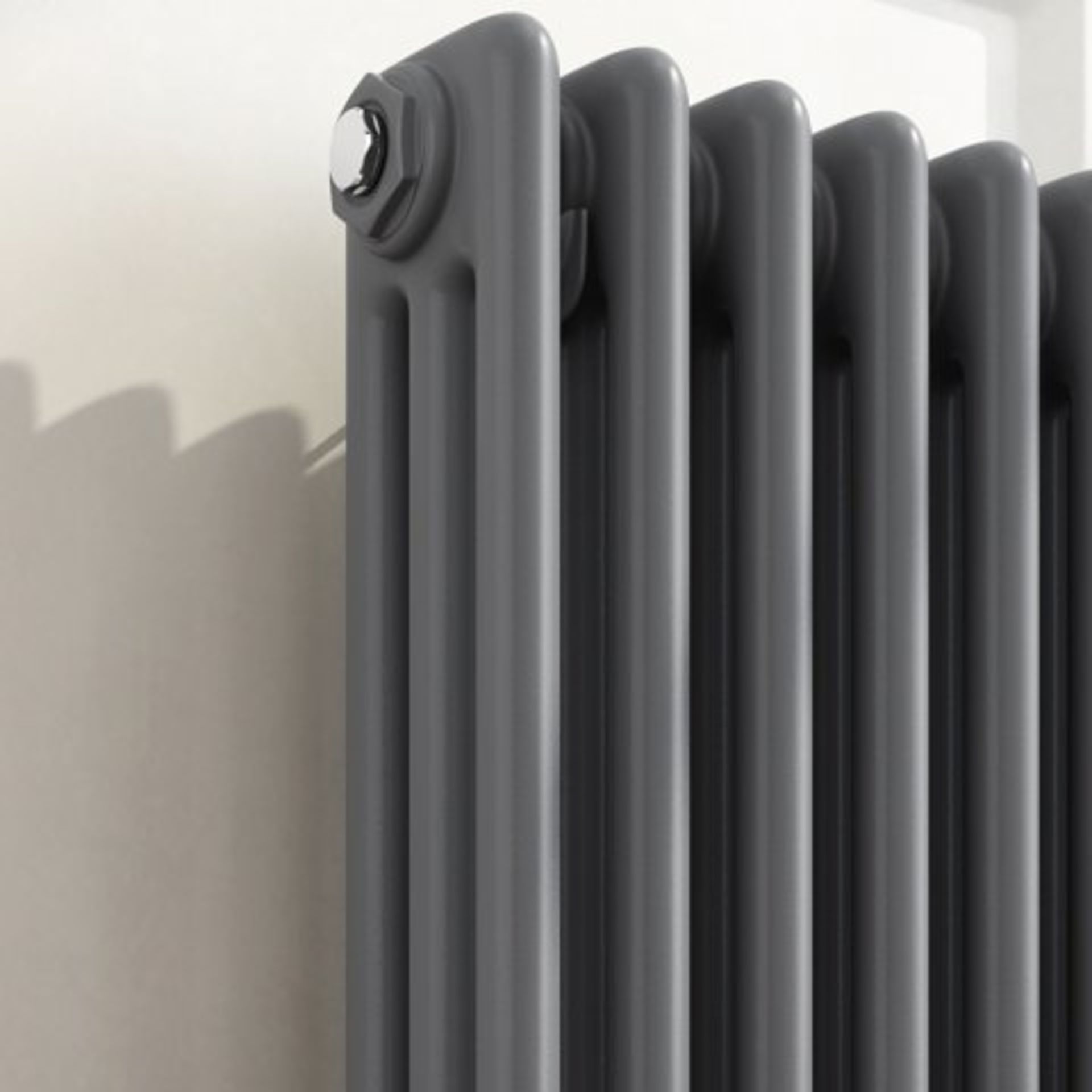 (O127) 600x821mm Anthracite Triple Panel Horizontal Colosseum Traditional Radiator. RRP £449.99. - Image 5 of 5