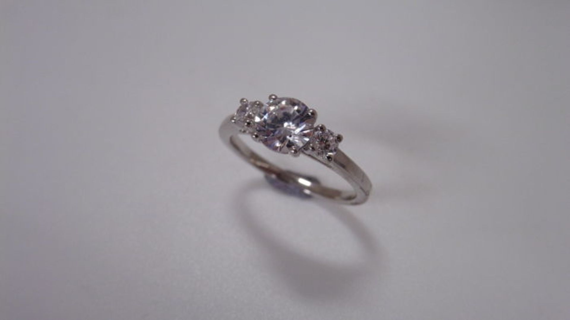 1.20ct diamond trilogy ring. 3 graduated brilliant cut diamonds, I colour and si3 clarity total
