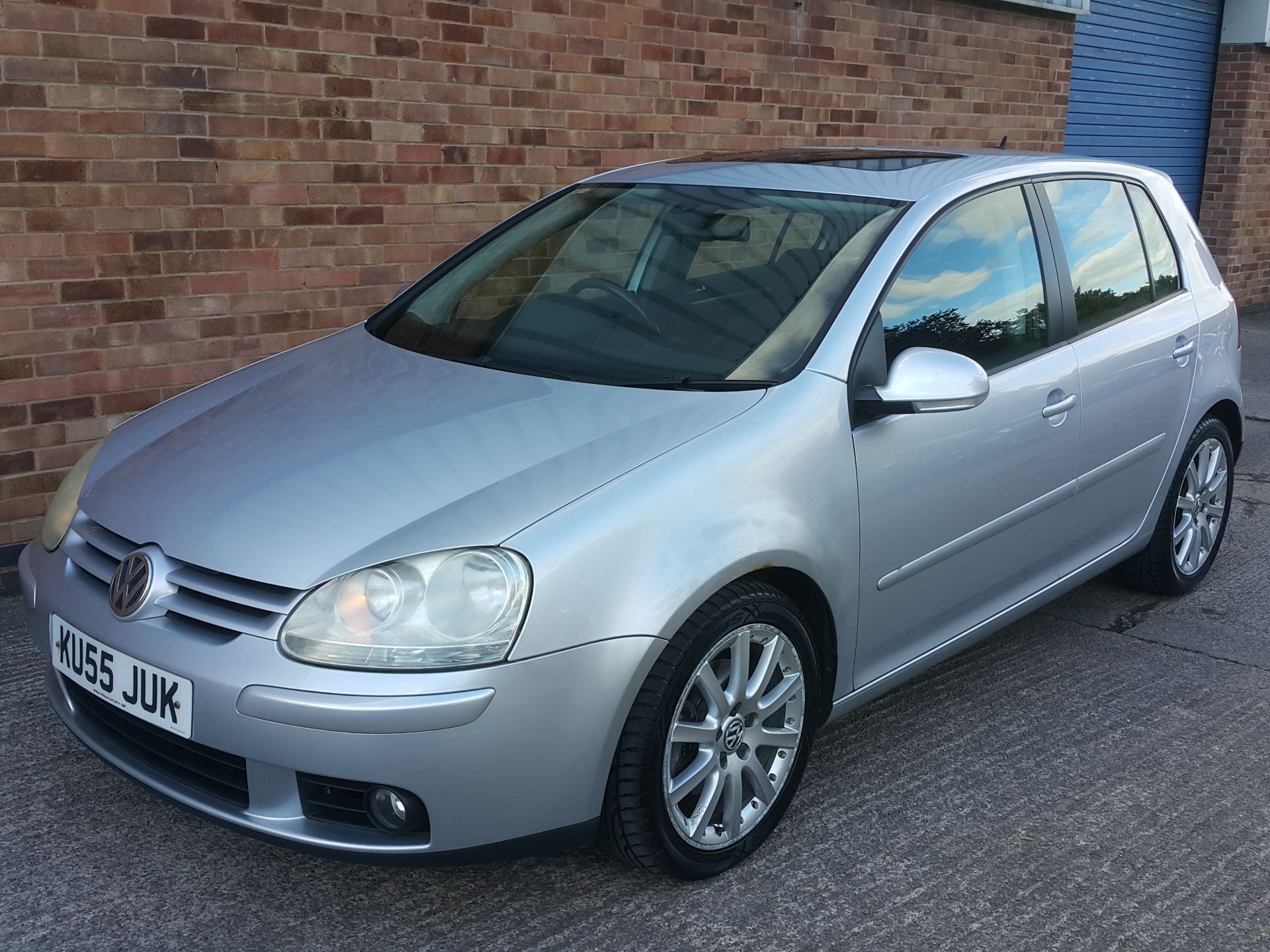 VW GOLF GT DSG '55 REG HATCHBACK - Image 3 of 22