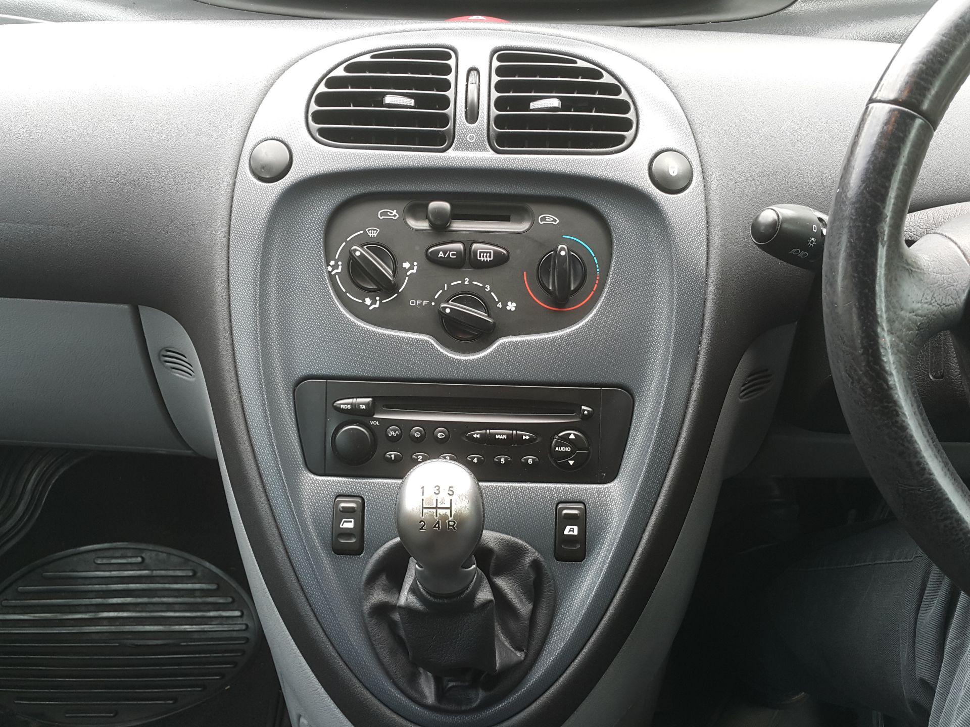 CITROEN XSARA PICASSO DESIRE 2 - Image 11 of 15