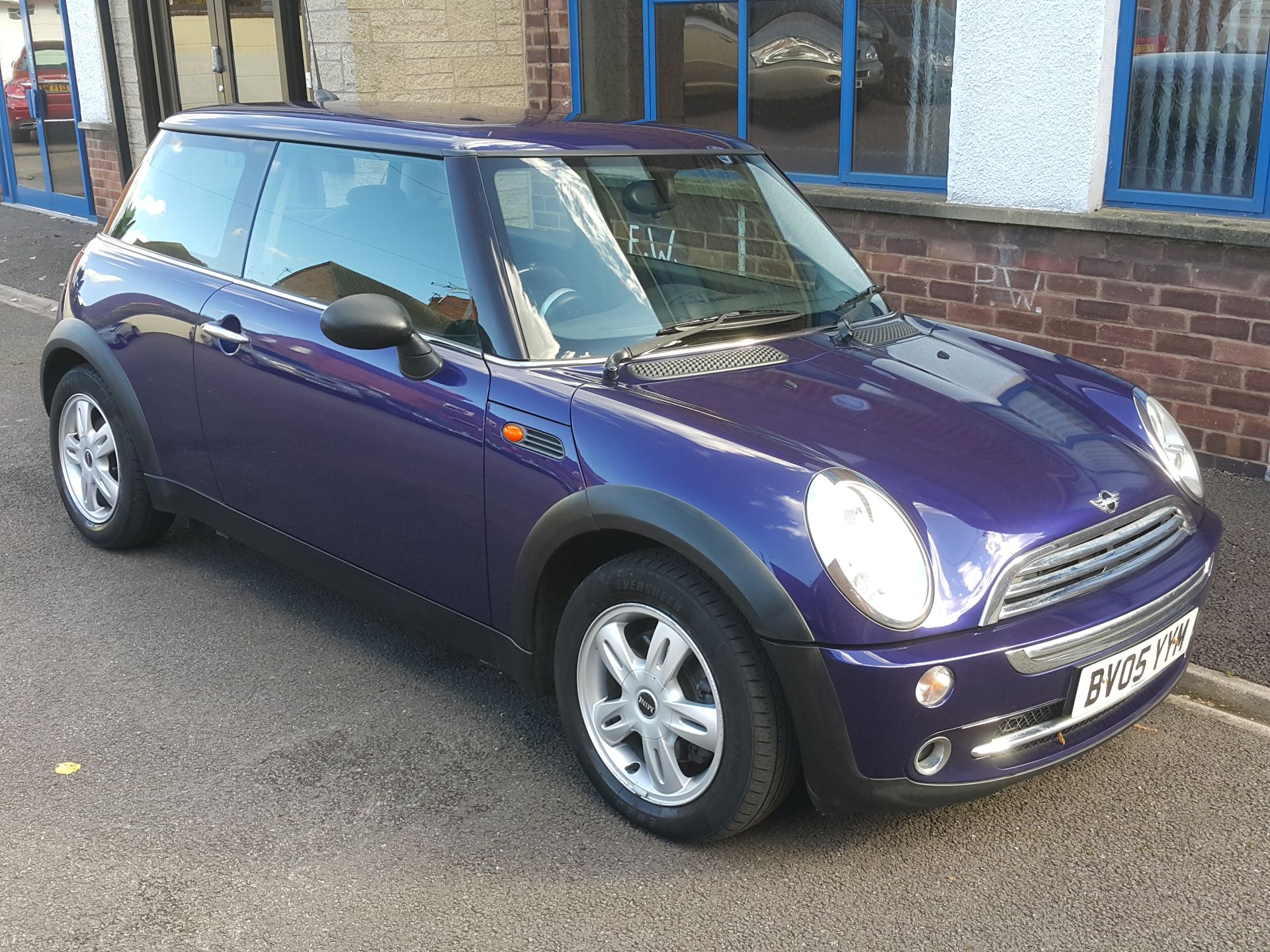 MINI MINI ONE '05 REG HATCHBACK