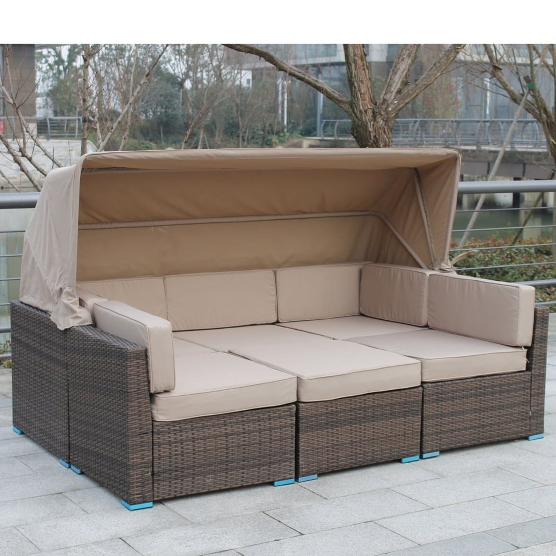 Altrincham Five Seat Rattan Sofa Set with Table new and boxed multi brown pu rattan. - Image 3 of 3