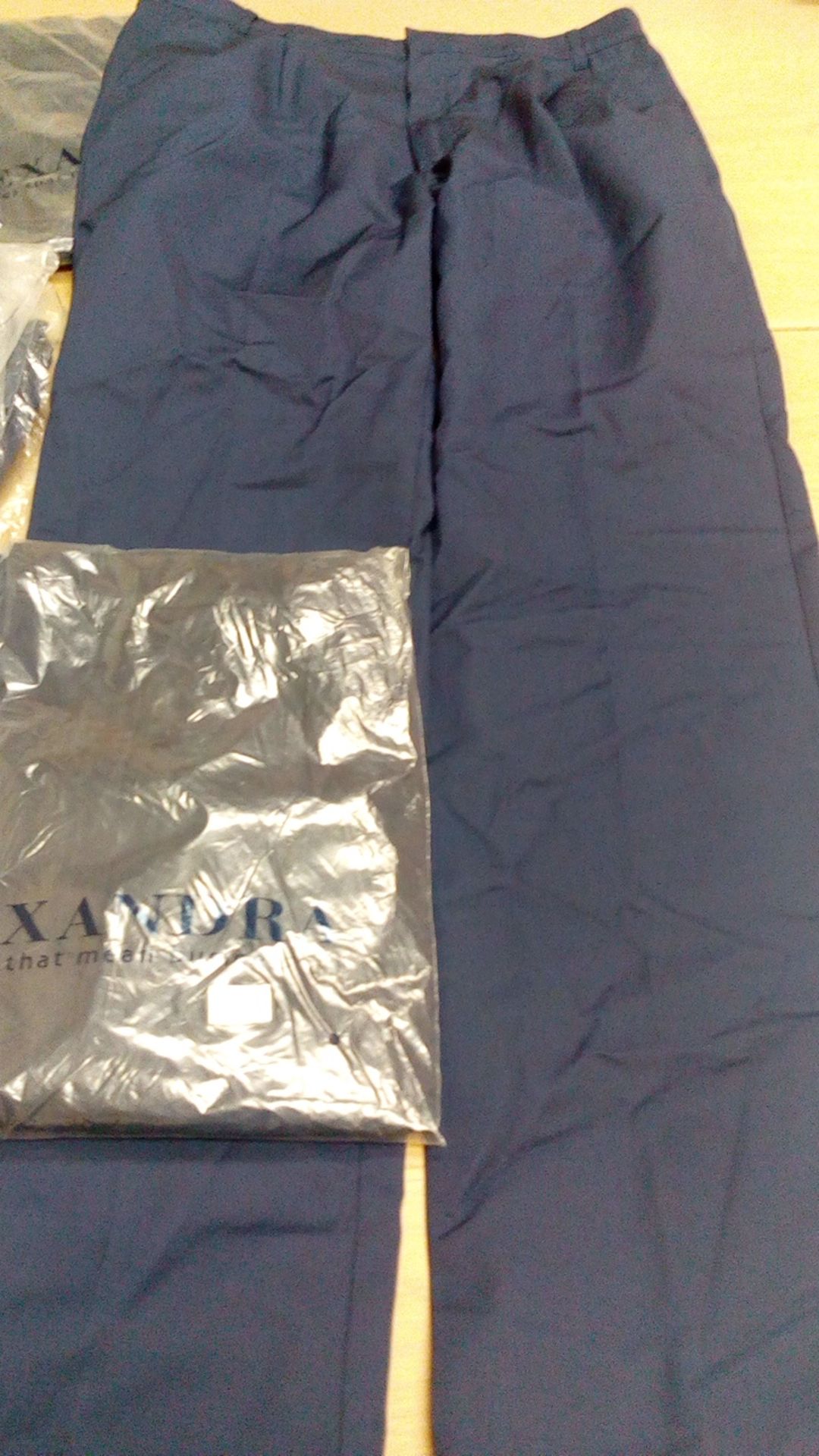 Alexandra workwear size 32 inch navy mens work trousers Alexandra workwear new and unused, these