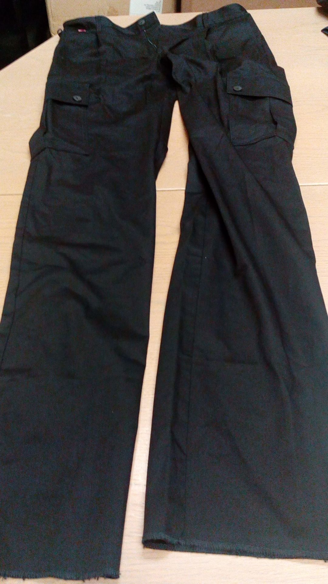 Alexandra workwear black mens cargo trousers Alexandra workwear new and unused, these workwear items