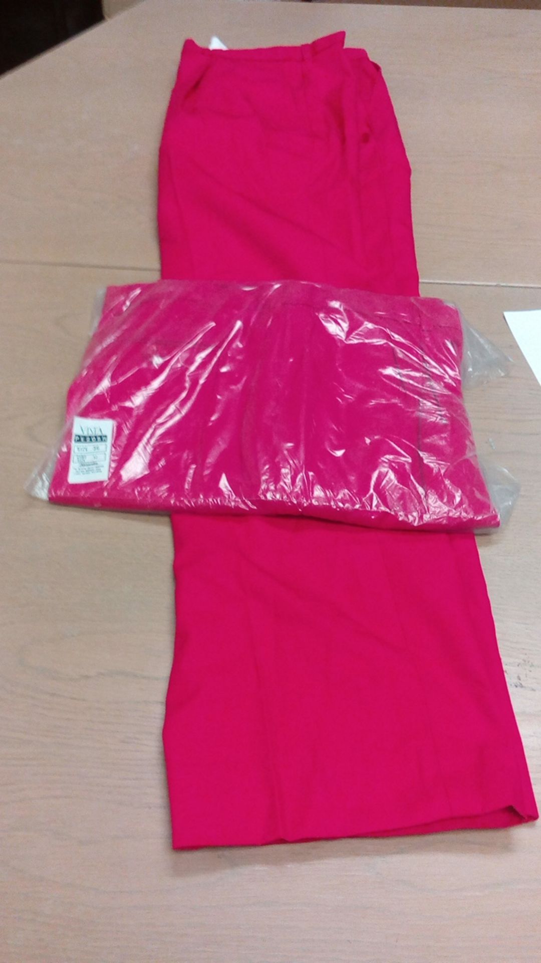 Alexandra workwear size 36 inch mens red work trousers Alexandra workwear new and unused, these