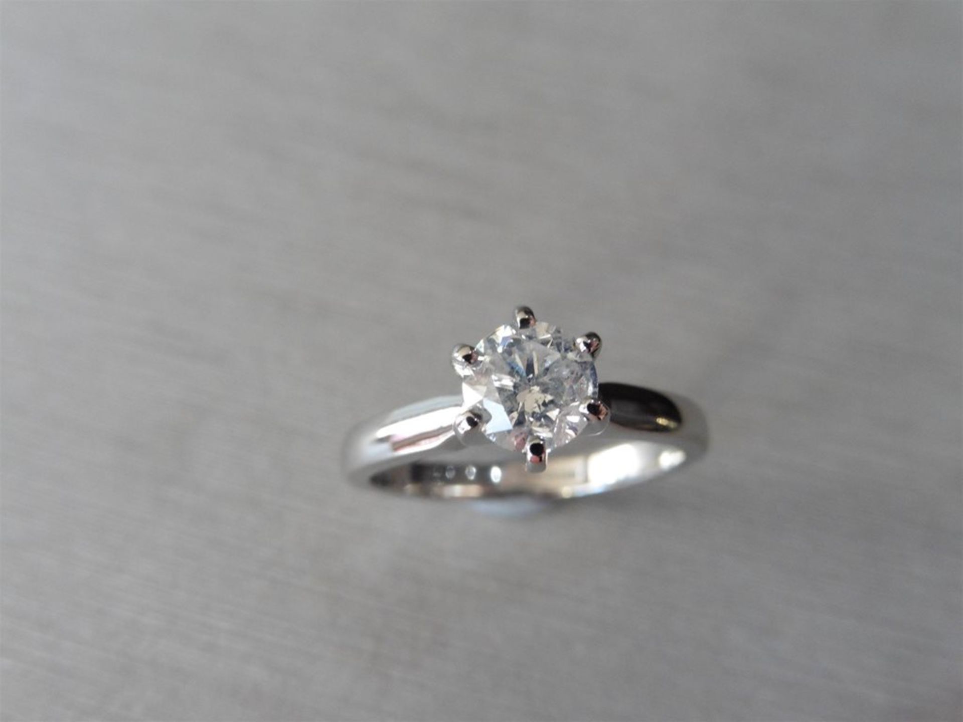 1.00ct diamond solitaire ring with an enhanced brilliant cut diamond. I colour and I1 clarity. Set i - Image 4 of 4
