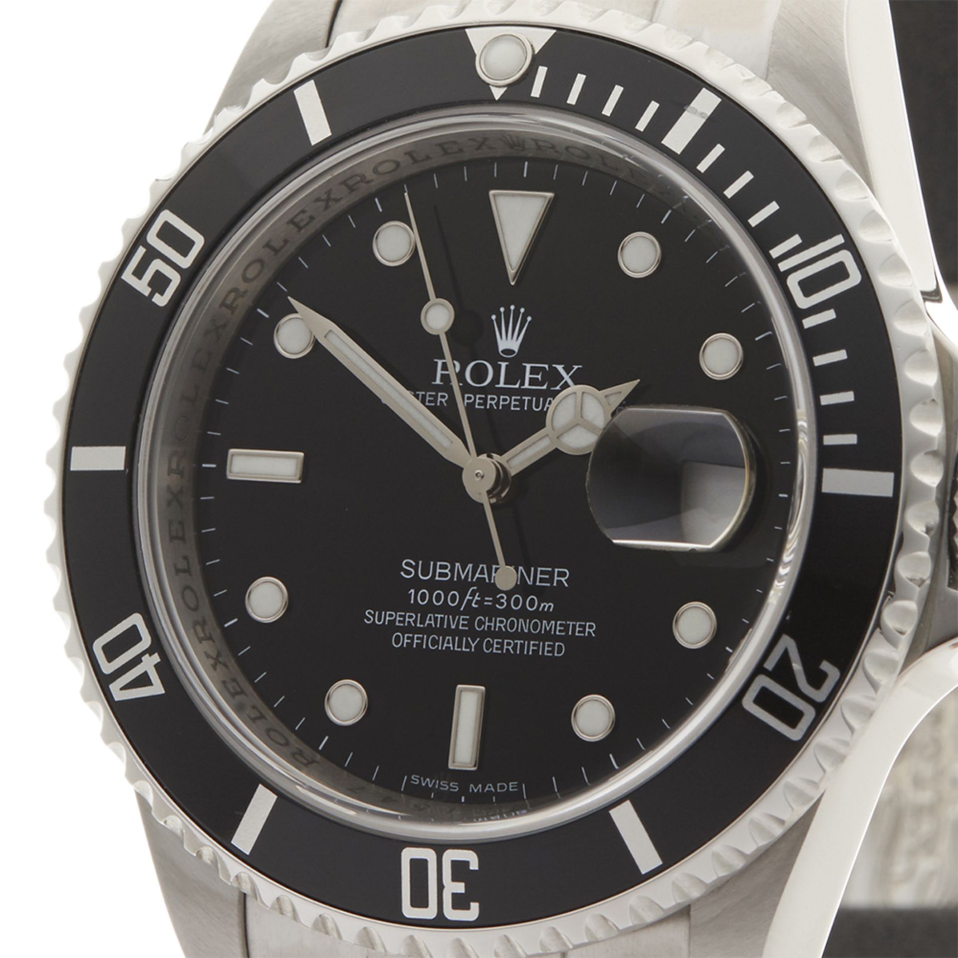 Rolex Submariner 40mm Stainless Steel 16610