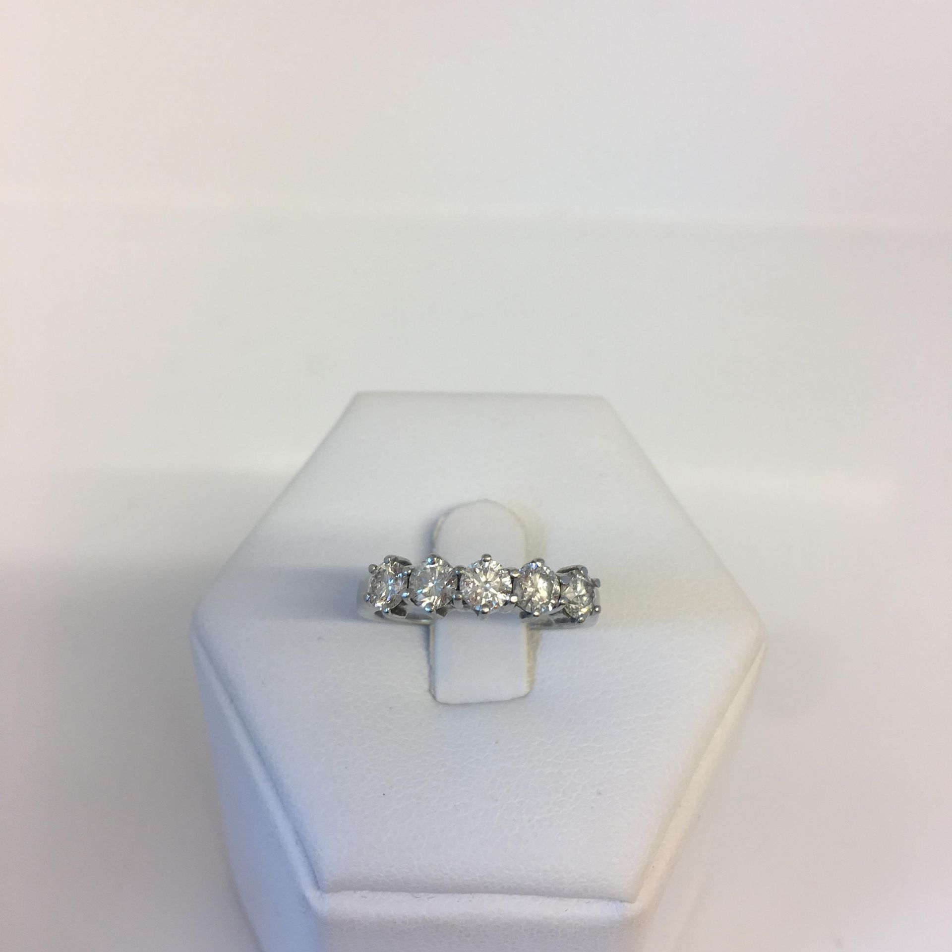 Platinum 1.00ct 5 Stone Diamond Ring