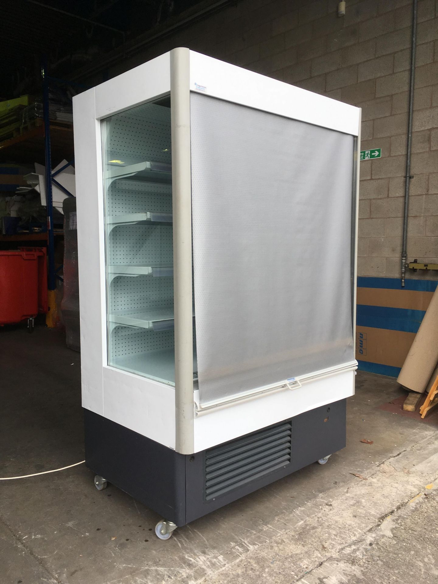 1 X Glacier Multi Deck Display Fridge - 1.3m wide (White colour) - Image 2 of 4