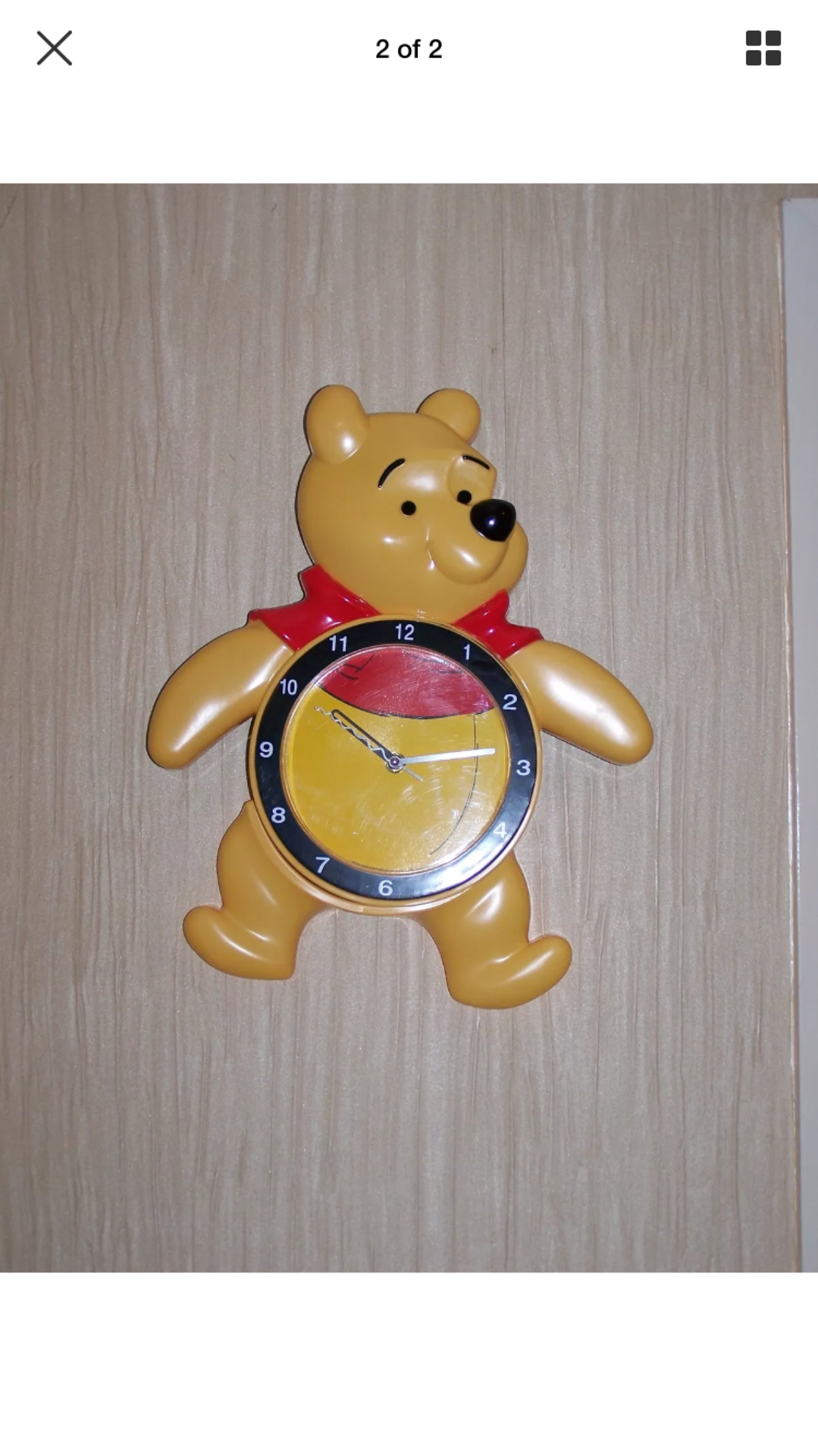 Disney Winnie The Pooh Bear Motion Swinging Legs Pendulum Wall Clock - Baterries Not Included. (