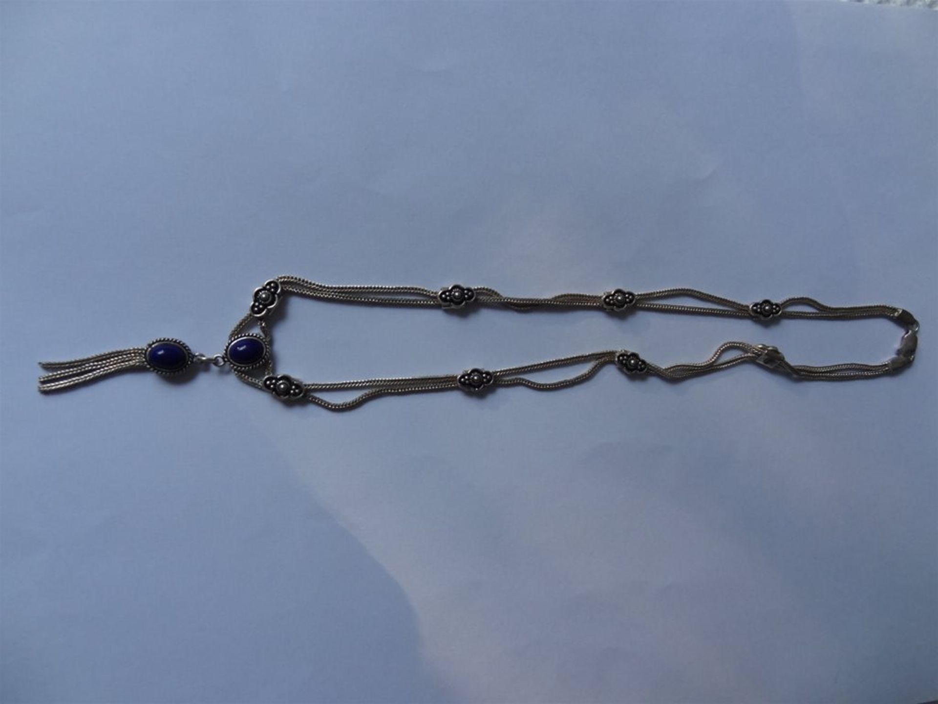 Double Row Silver Necklet with Blue Stones, (No hallmarks - stamped 925) Length approx 44cm, 23.35g - Image 5 of 8