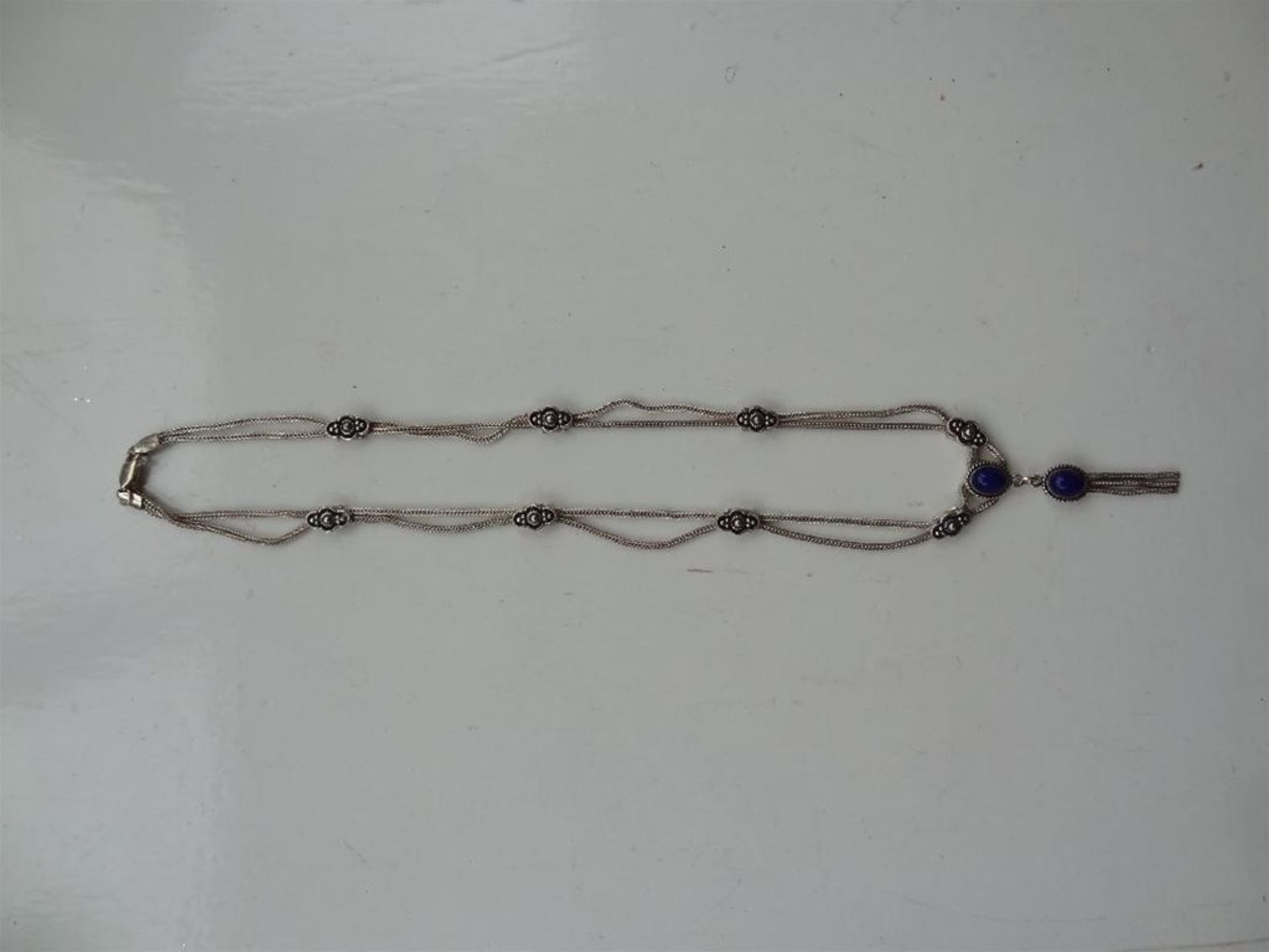 Double Row Silver Necklet with Blue Stones, (No hallmarks - stamped 925) Length approx 44cm, 23.35g - Image 7 of 8