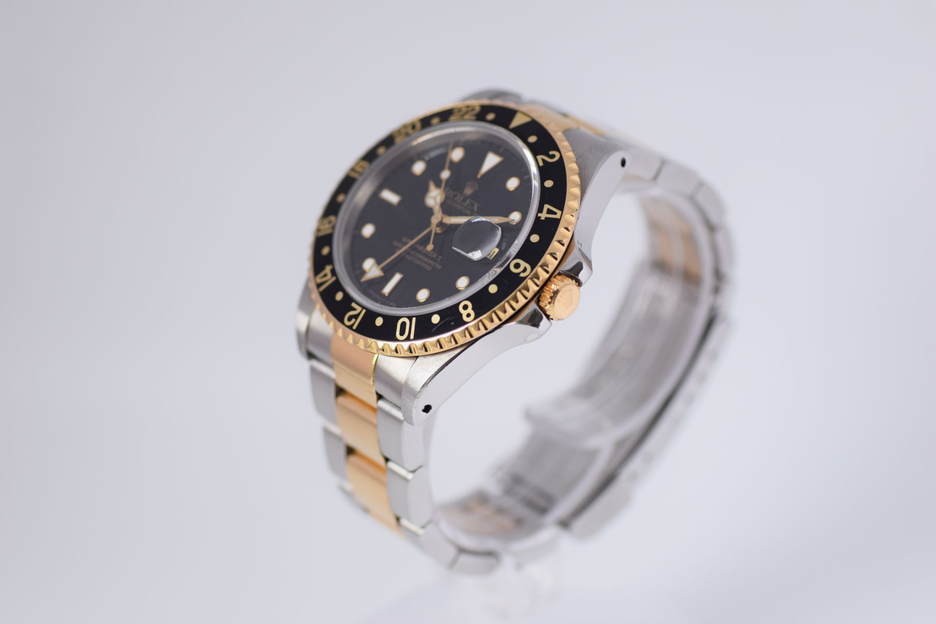 ROLEX GMT II 16713 BOX & PAPERS STEEL & GOLD - Image 2 of 10
