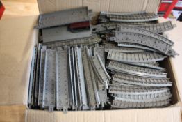 HUGE Quantity of Vintage Triang OO Track - Over 350 Pieces!!