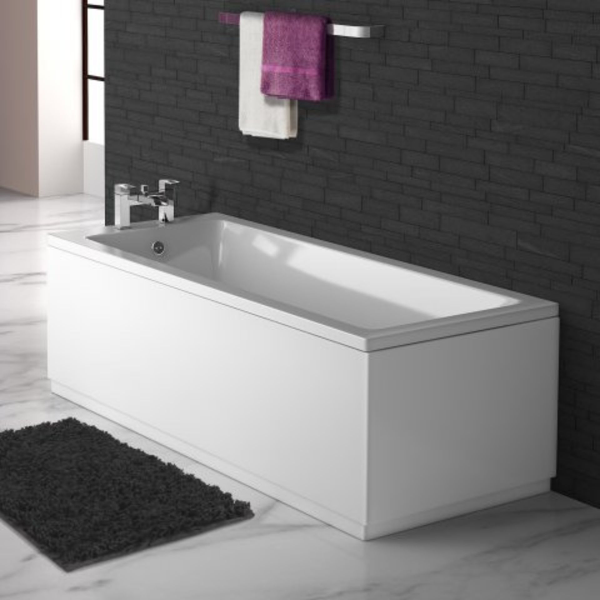 (J216) 1800x800x540mm Square Single Ended Bath. RRP £303.98. This brilliant white straight bath