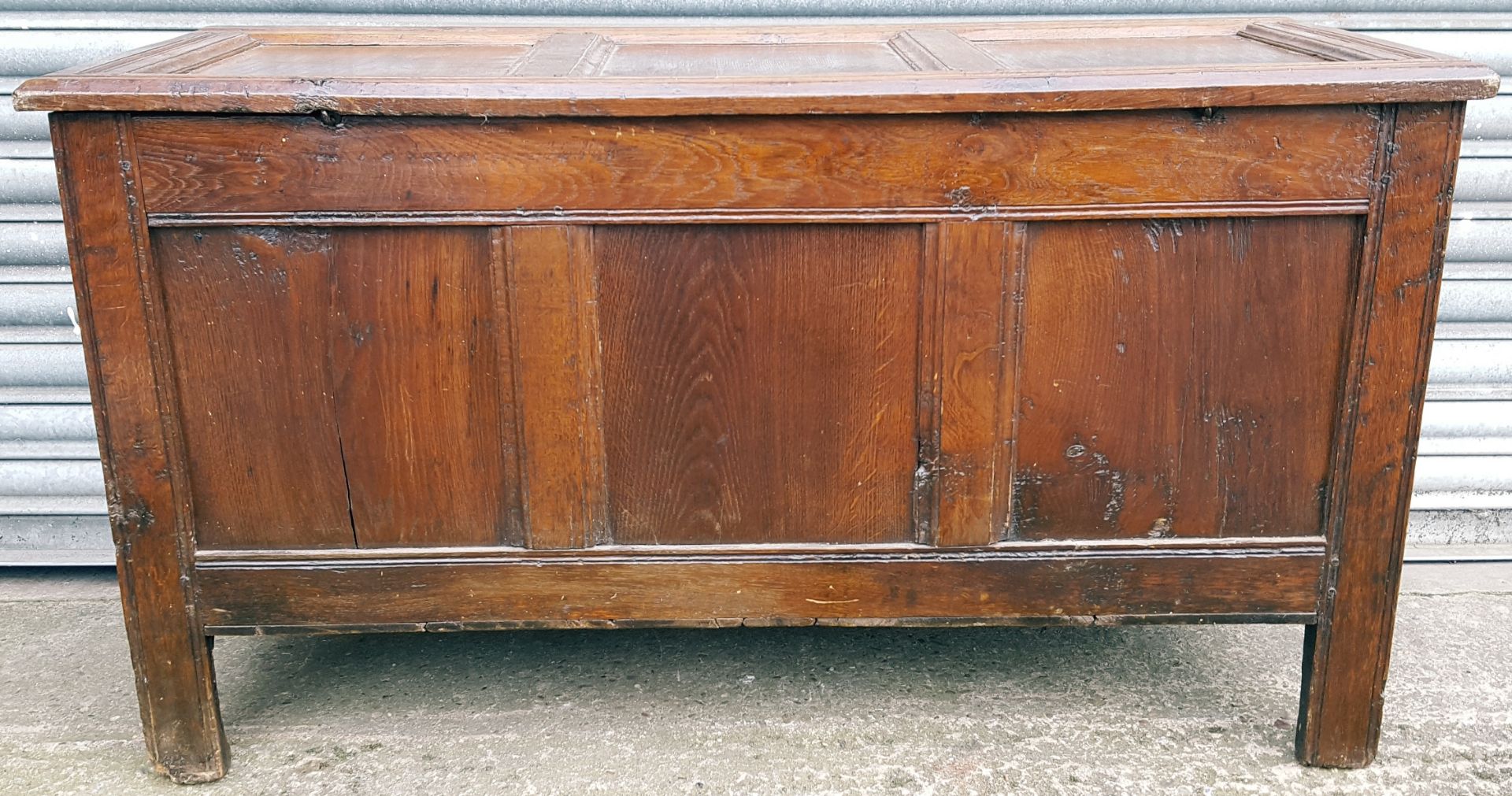 Antiques Charles II Oak Coffer Carved Inscription W.R. 1684 Carved Front Panels - Image 3 of 10