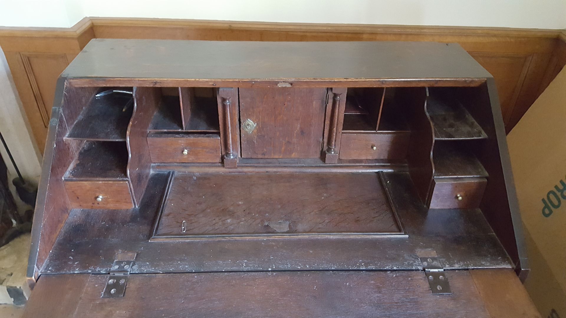 Antique Early Georgian Bureau Desk - Image 2 of 9