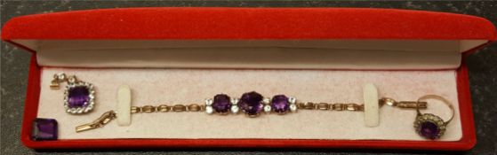 Vintage Yellow Metal, Clear Stone & Amethyst Coloured Stone Bracelet, Pendant & Ring