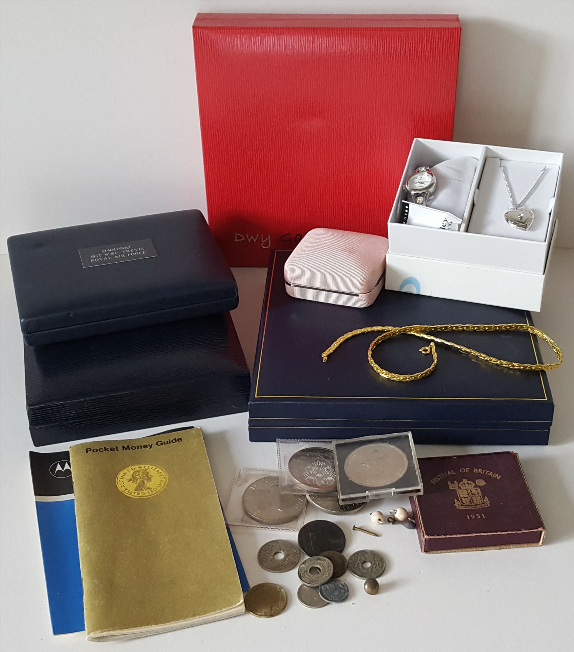 Vintage Retro Assorted Coins, Jewellery Boxes & Costume Jewellery NO RESERVE