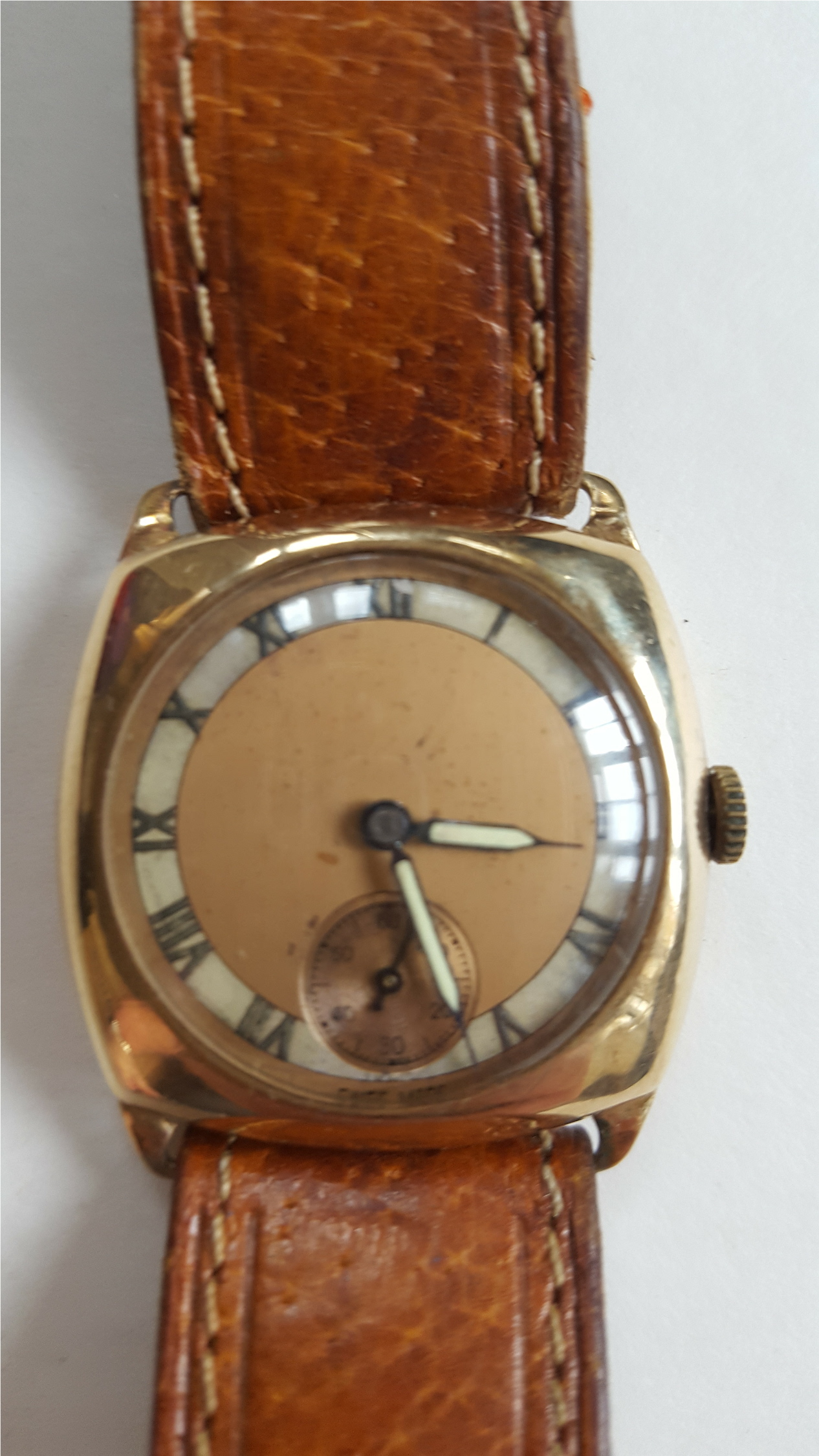 Vintage Retro Wrist Watch 9ct Gold Chester 1945 Hallmark - Image 2 of 3