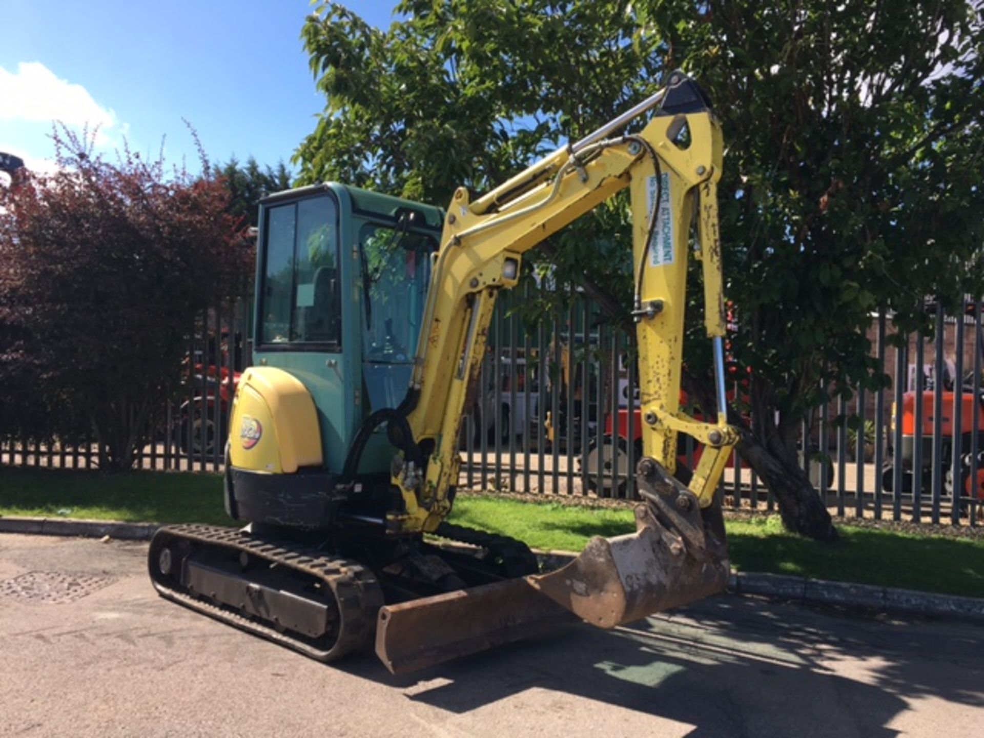 2011 Vio 25-3 Yannar Excavator