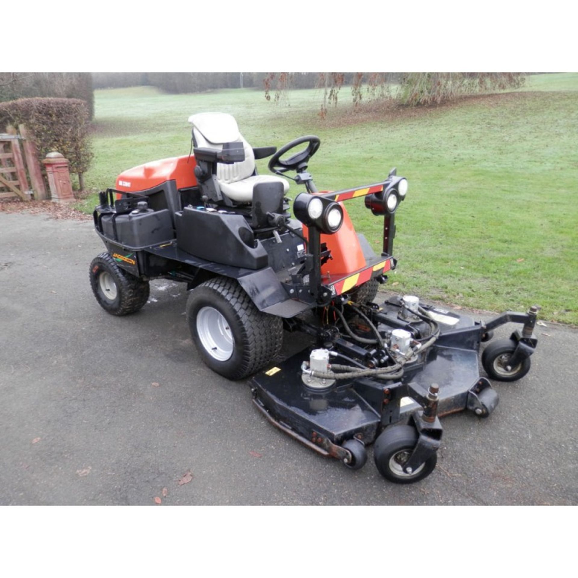 2009 Jacobsen HR3300T Rotary Mower