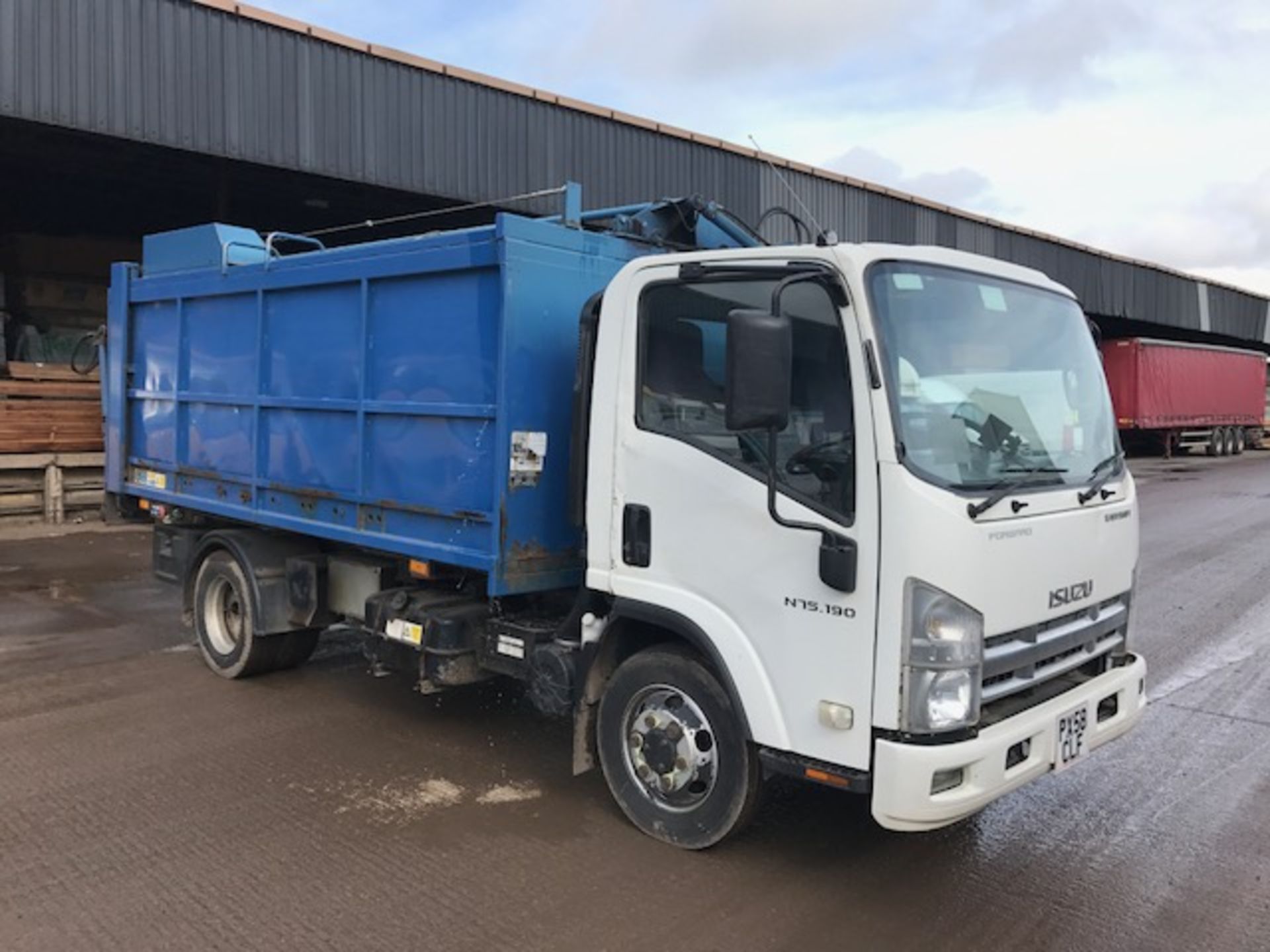 2008 Isuzu N75.190 Kerbside recycler - Image 2 of 10