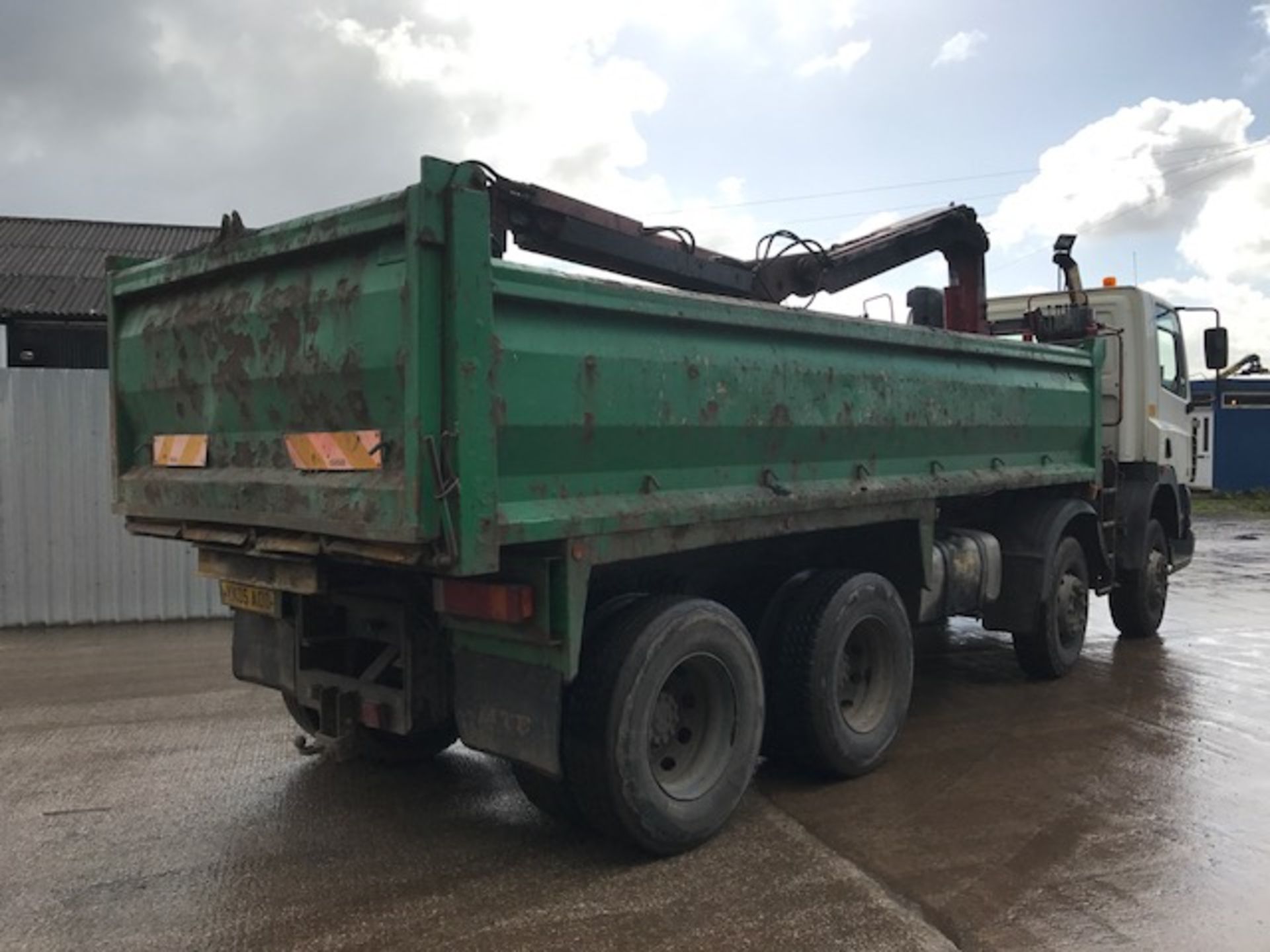 2005 DAF CF 85-340 8x4 Tipper Grab - Image 10 of 12