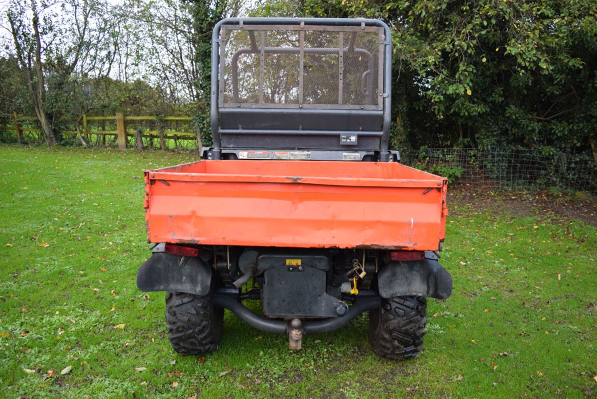 2008 Kubota RTV900 Diesel Utility Task Vehicle Hydraulic Tip - Image 3 of 12