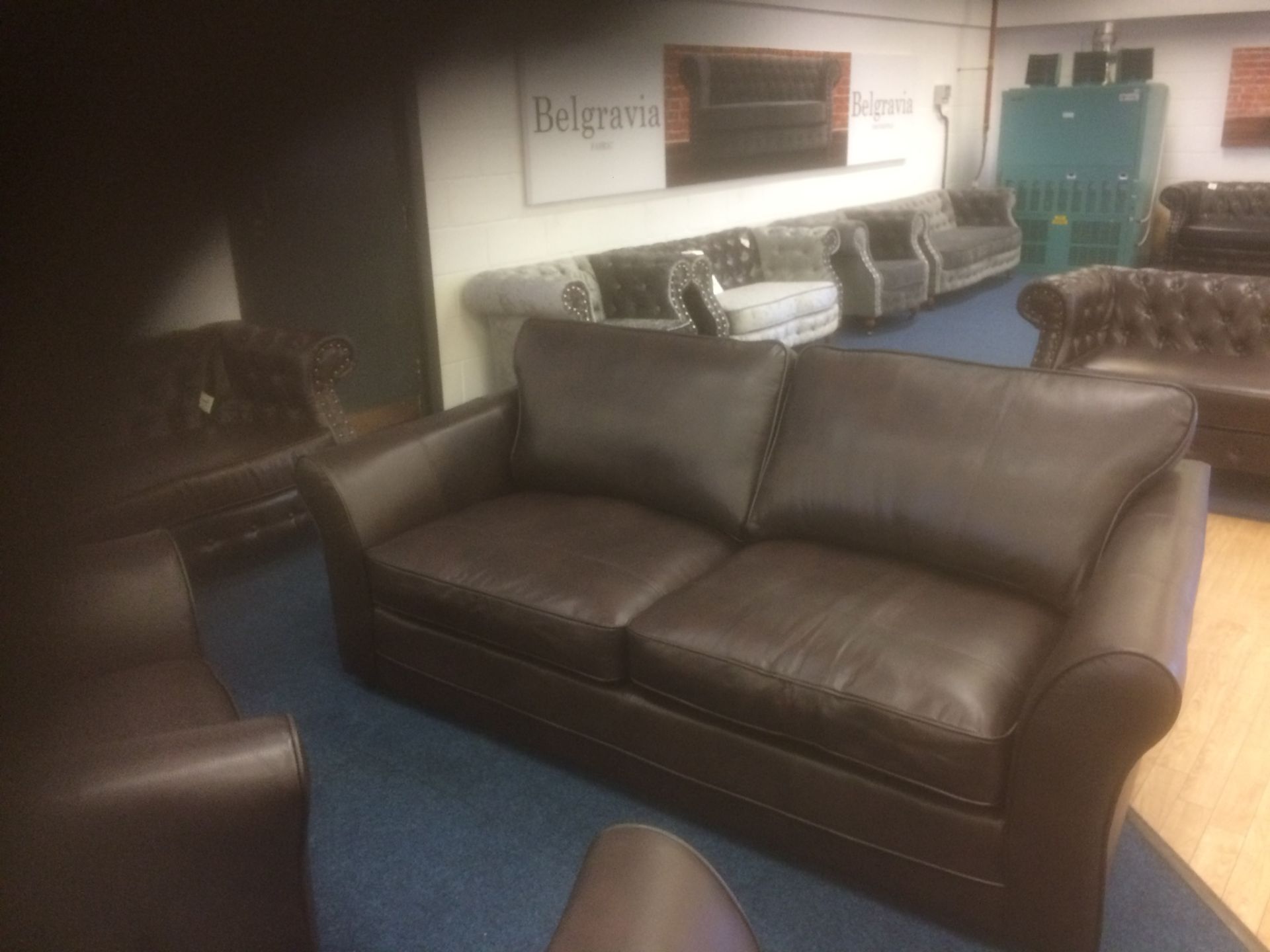 Ripley 3 seater sofa plus 2 seater sofa in rich brown leather plus matching footstool - Image 2 of 2