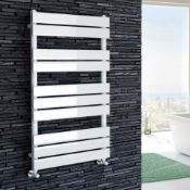 (Y120) 1000x600mm White Flat Panel Ladder Towel Radiator. RRP £214.99. Stylishly sleek panels set