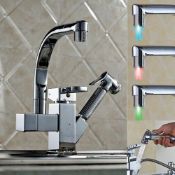 (Y55) Frankie Pull Out Chrome LED Stream Kitchen Sink Mixer Tap. RRP £249.99. Polished Chrome