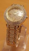 BRAND NEW LADIES GOLD DIAMENTE.ROUND FACE WATCH BY SOFTECH QL1194 - RRP £149