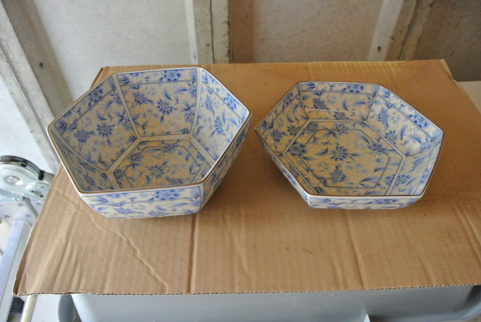 Japanese China Bowls - Image 2 of 2