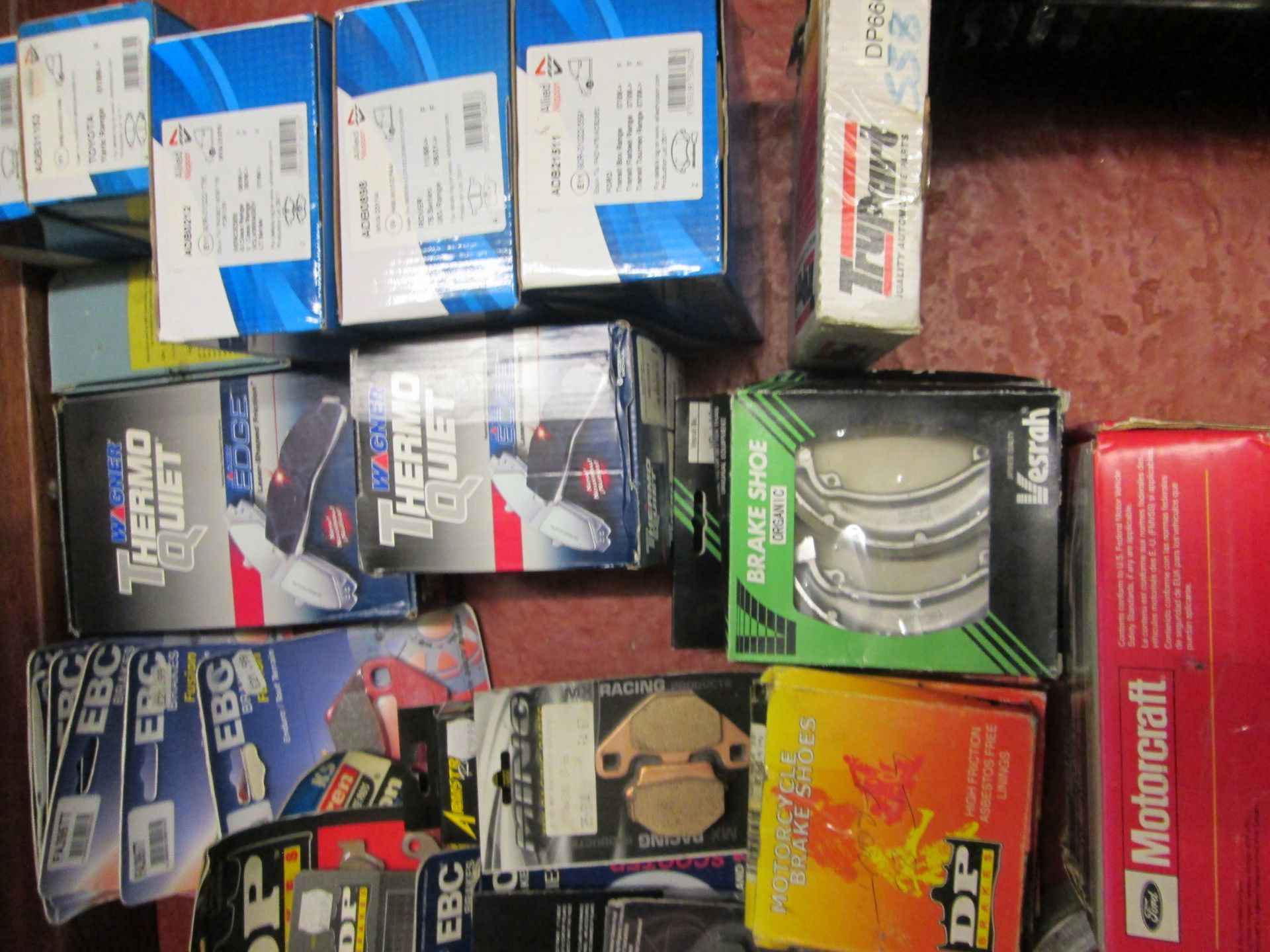 BULK LOT OF BRAKE PADS INCLUDING WAGNER THERMO, MOTOCRAFT, DP ETC - Image 3 of 3