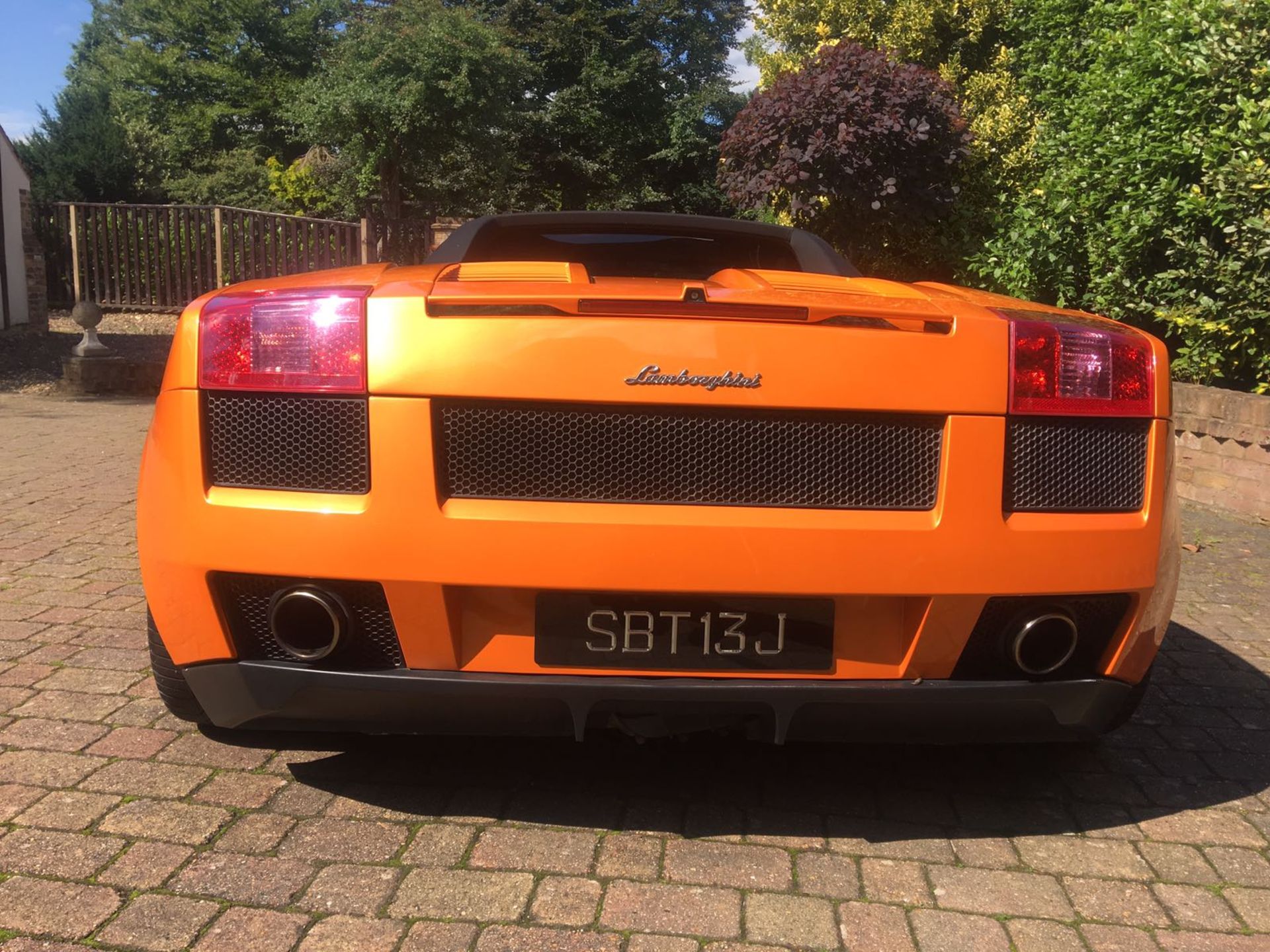 Lamborghini Gallardo 5.0 V10 Spyder Spyder E-Gear 4WD 2dr - Image 8 of 14