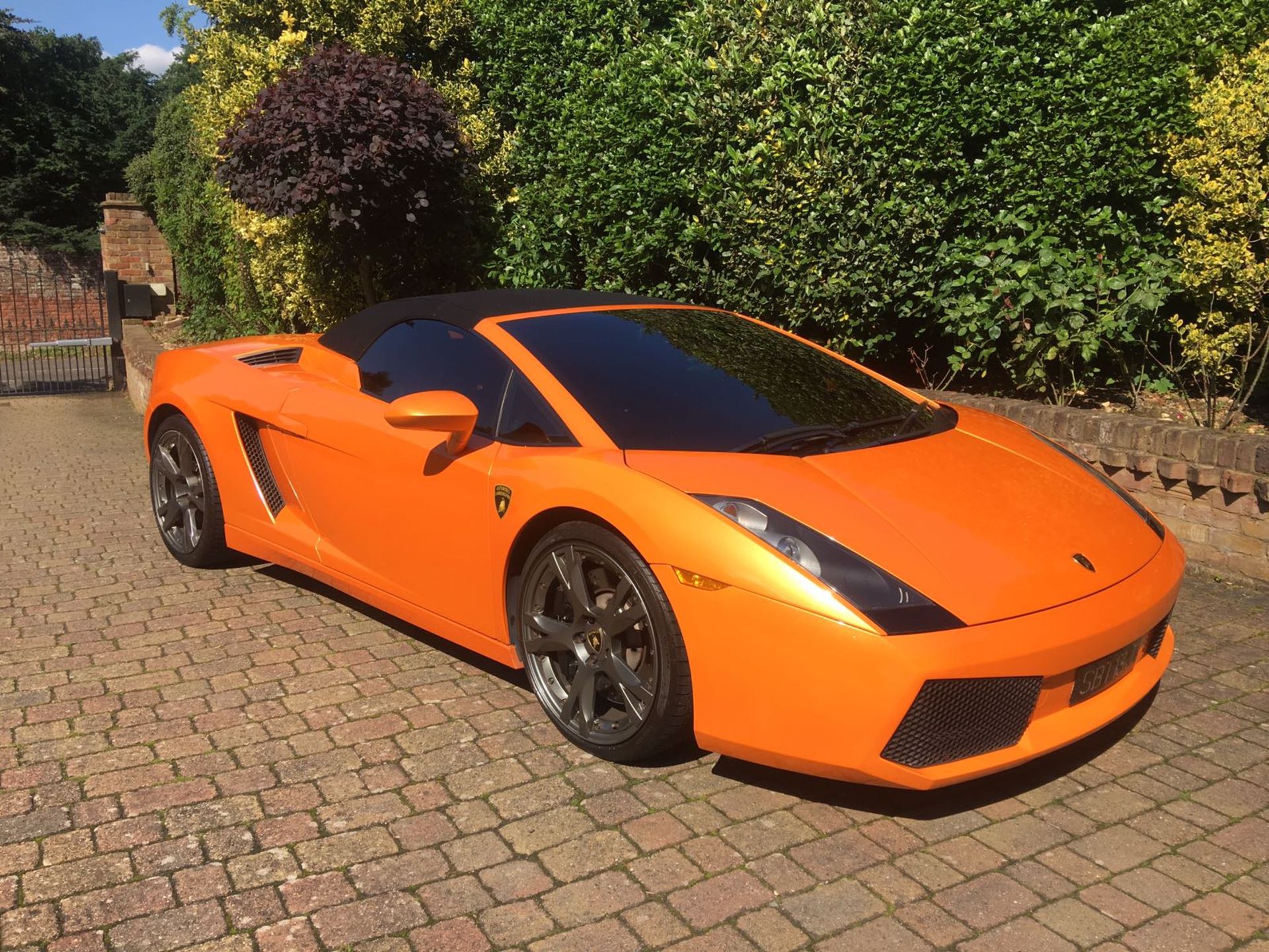 Lamborghini Gallardo 5.0 V10 Spyder Spyder E-Gear 4WD 2dr - Image 3 of 14